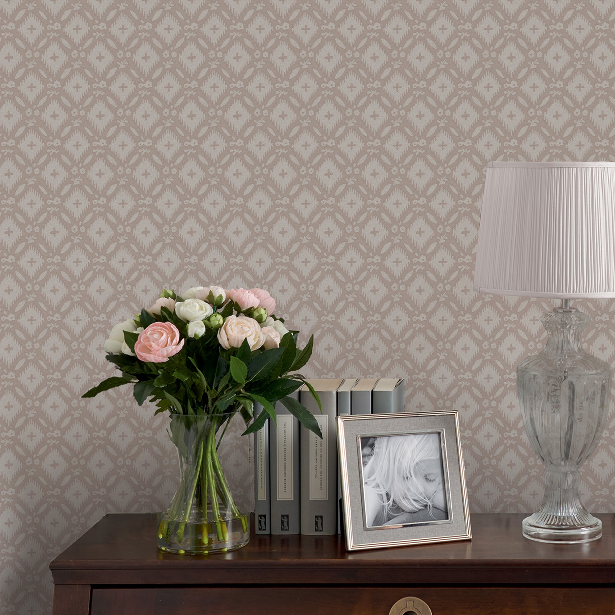 LAURA ASHLEY Vliestapete "Whitebrook" geometrisch glatt 10mx52cm (ca. 5m2)