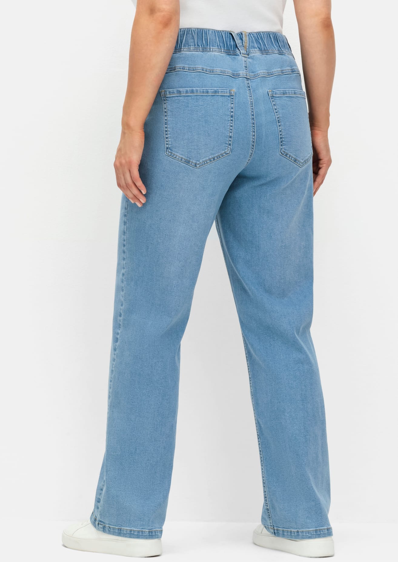Bequeme Jeans SHEEGO, Damen, Gr. 40, Normalgrößen, blau (light blau, denim), 99% Baumwolle, 1% Elasthan, unifarben, lang, Jeans 2