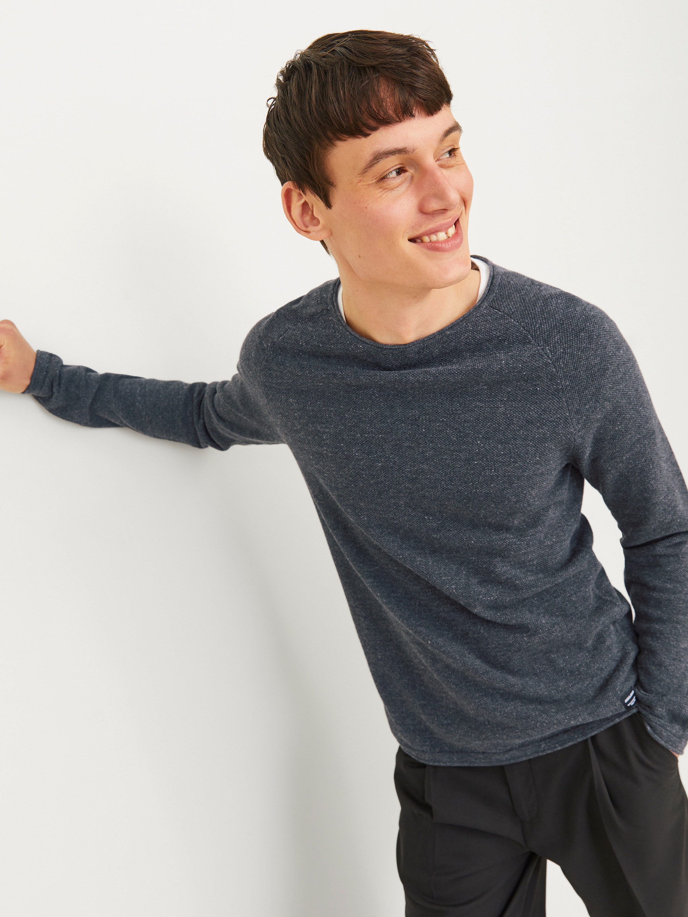 Jack & Jones Rundhalspullover »JJEHILL Pullover mit angenehmem Tragegefühl« Modisch, schmal, Baumwolle, Rundhals