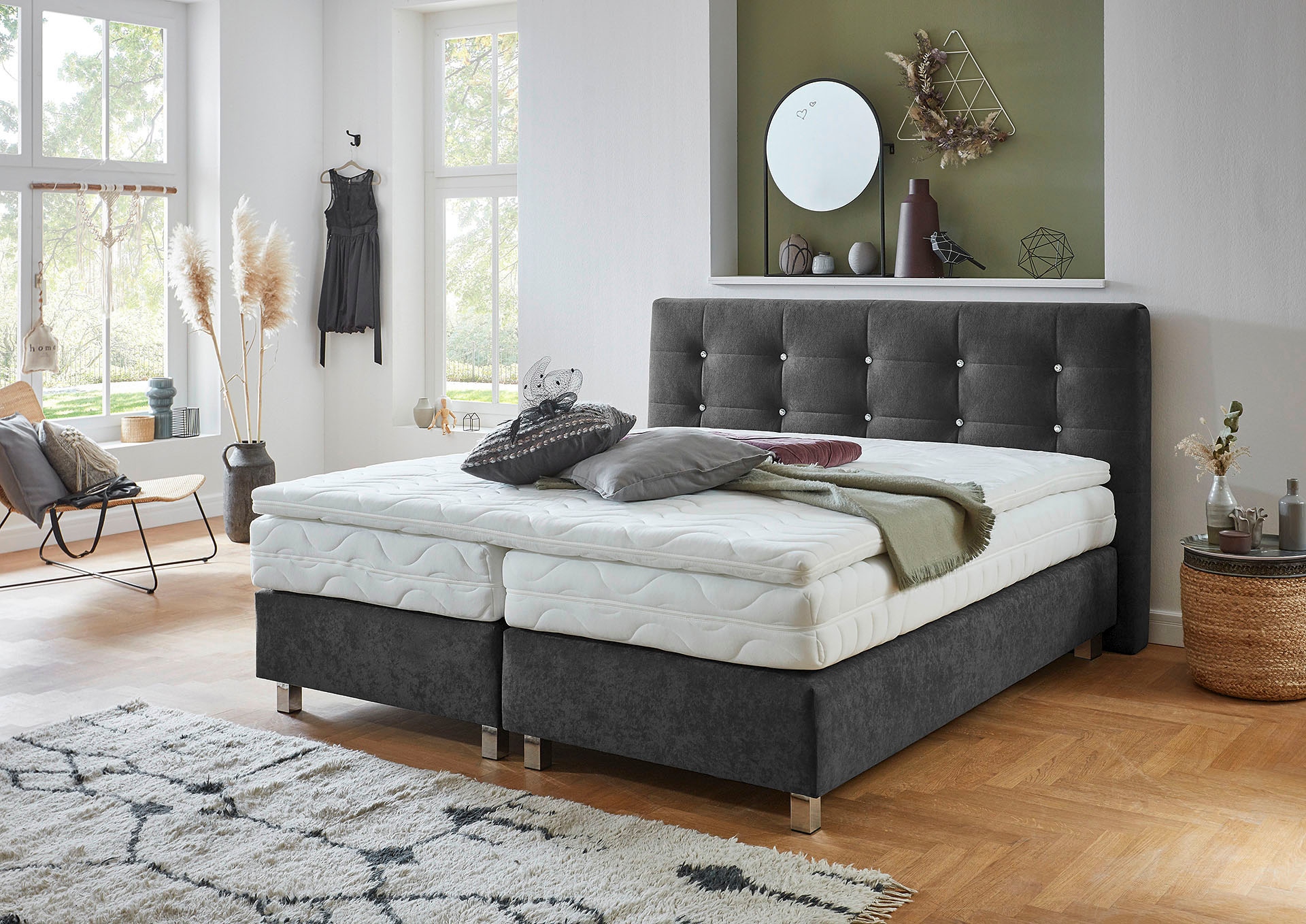 Westfalia Schlafkomfort Boxspringbett, mit Knöpfen in Kristalloptik, wahlweise mit Topper