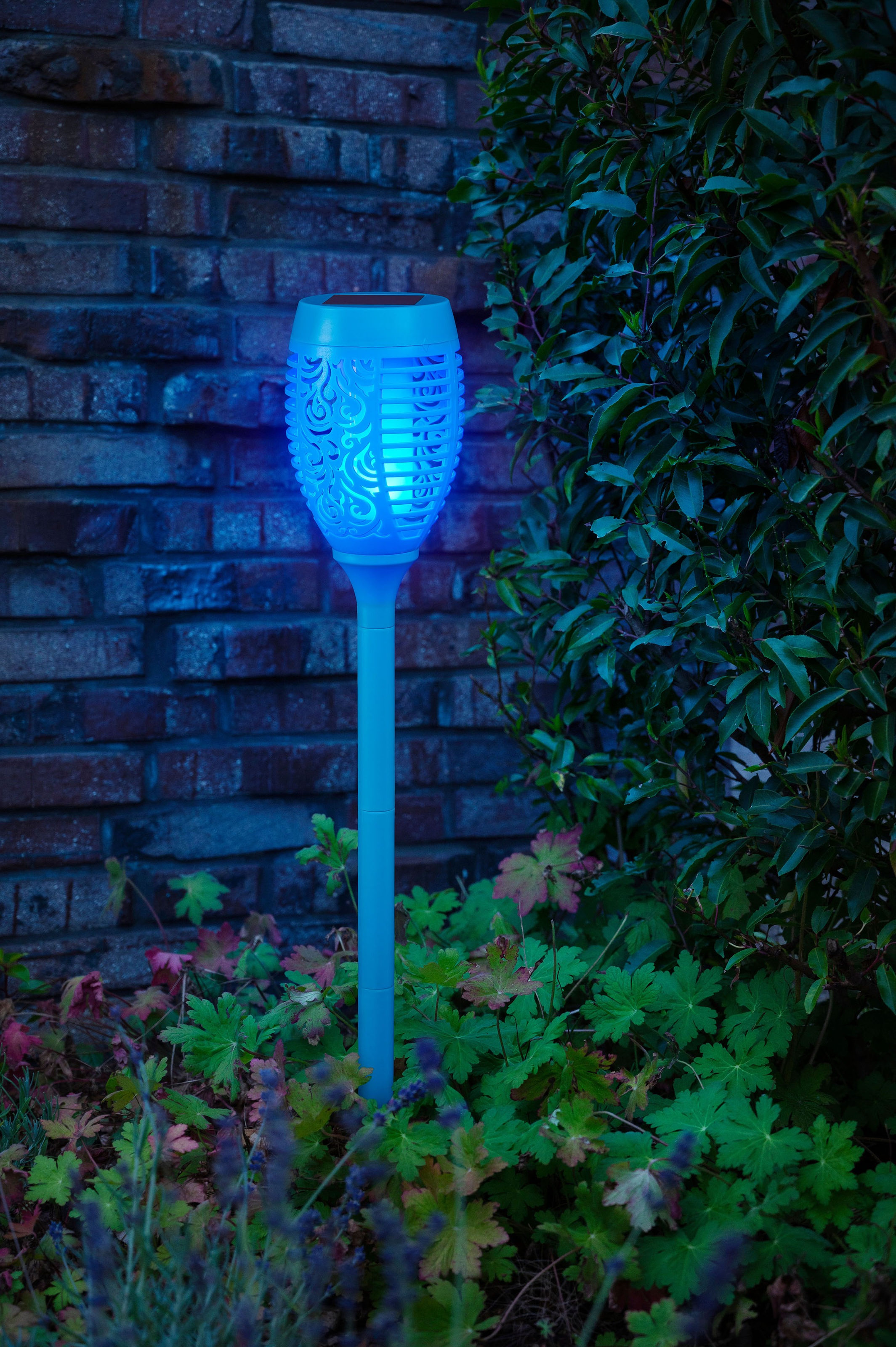 LED Gartenfackel BONETTI, blau (türkis), H:72cm, Leuchten, LED Solar Gartenfackel mit realer Flamme 2