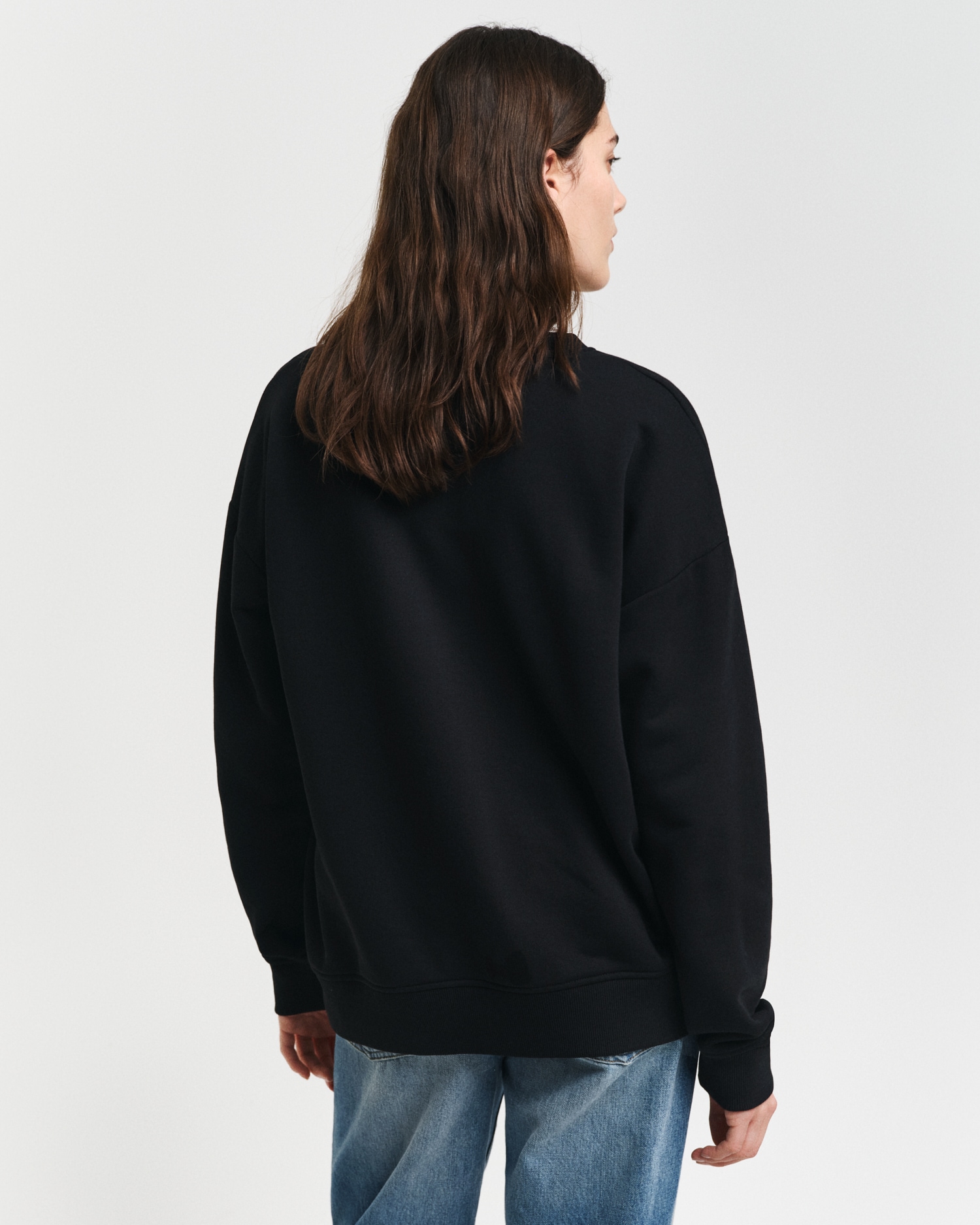 Gant Sweatshirt "SHIELD C-NECK SWEAT", Grafische GANT-Stickerei auf der Bru günstig online kaufen