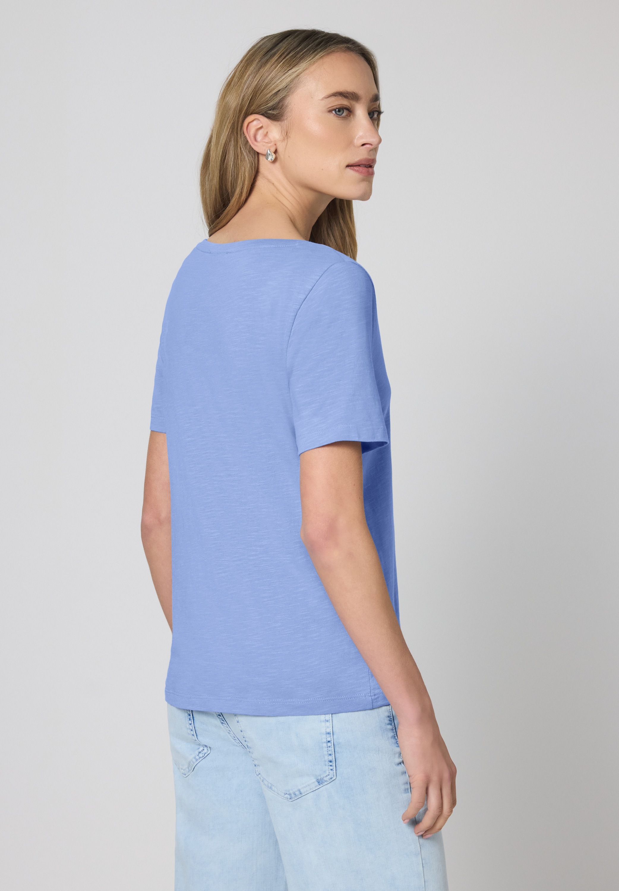 STREET ONE T-Shirt mit abgerundetem V-Ausschnitt günstig online kaufen