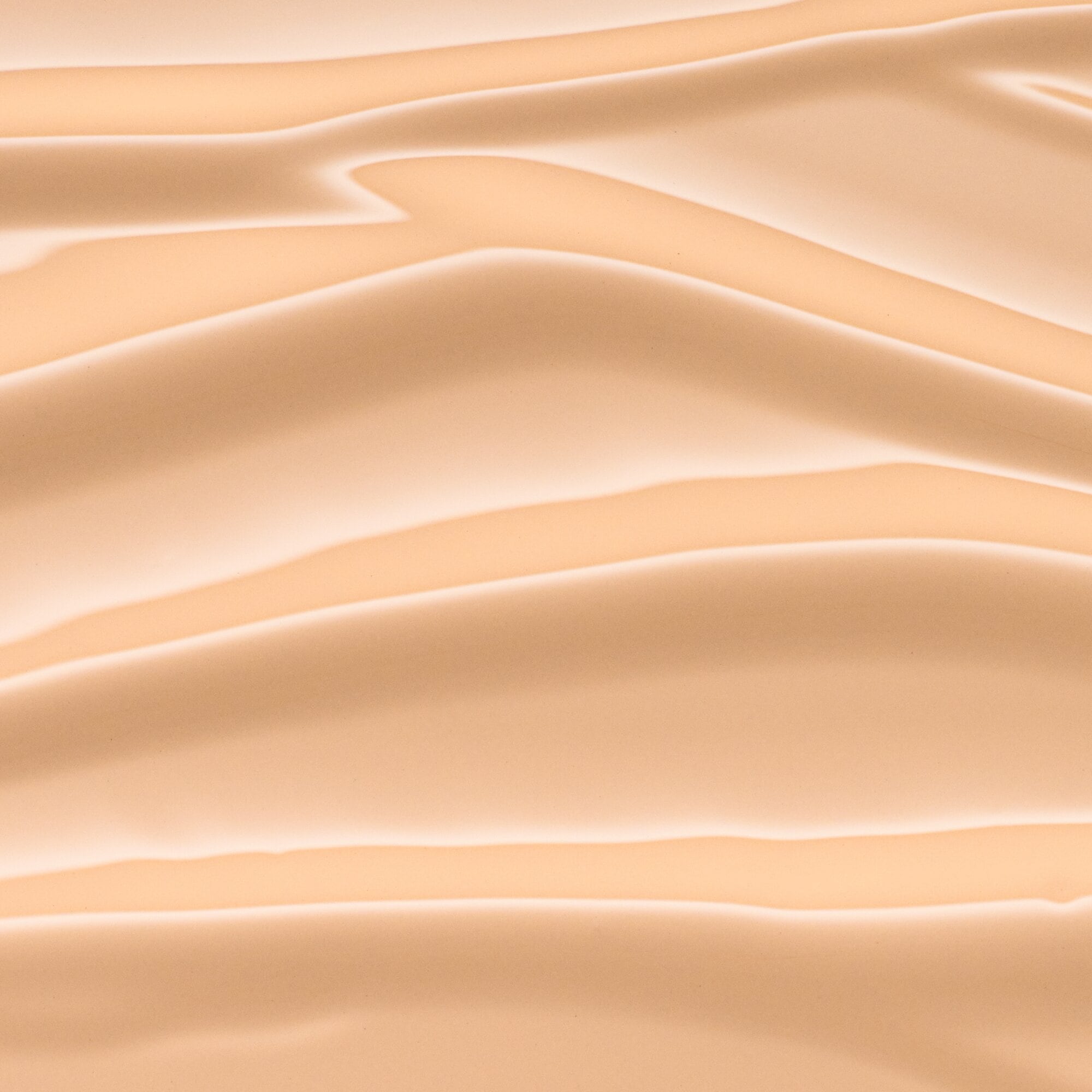 Essence Foundation »BRIGHTEN UP! cushion foundation«, Flüssige Textur, mittlere Deckkraft, wasserfest, alle Hauttypen