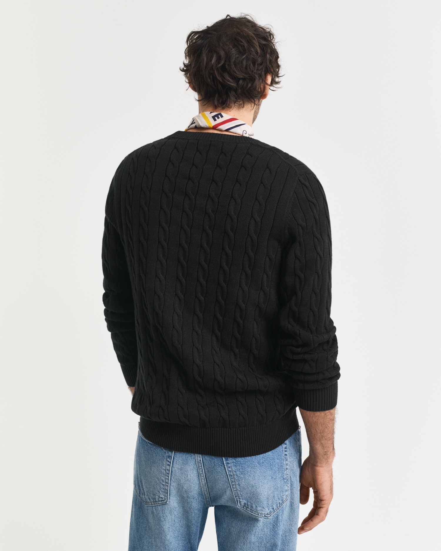 Gant Strickpullover »COTTON CABLE C-NECK«, mit Wappen-Logostickerei auf der Brust