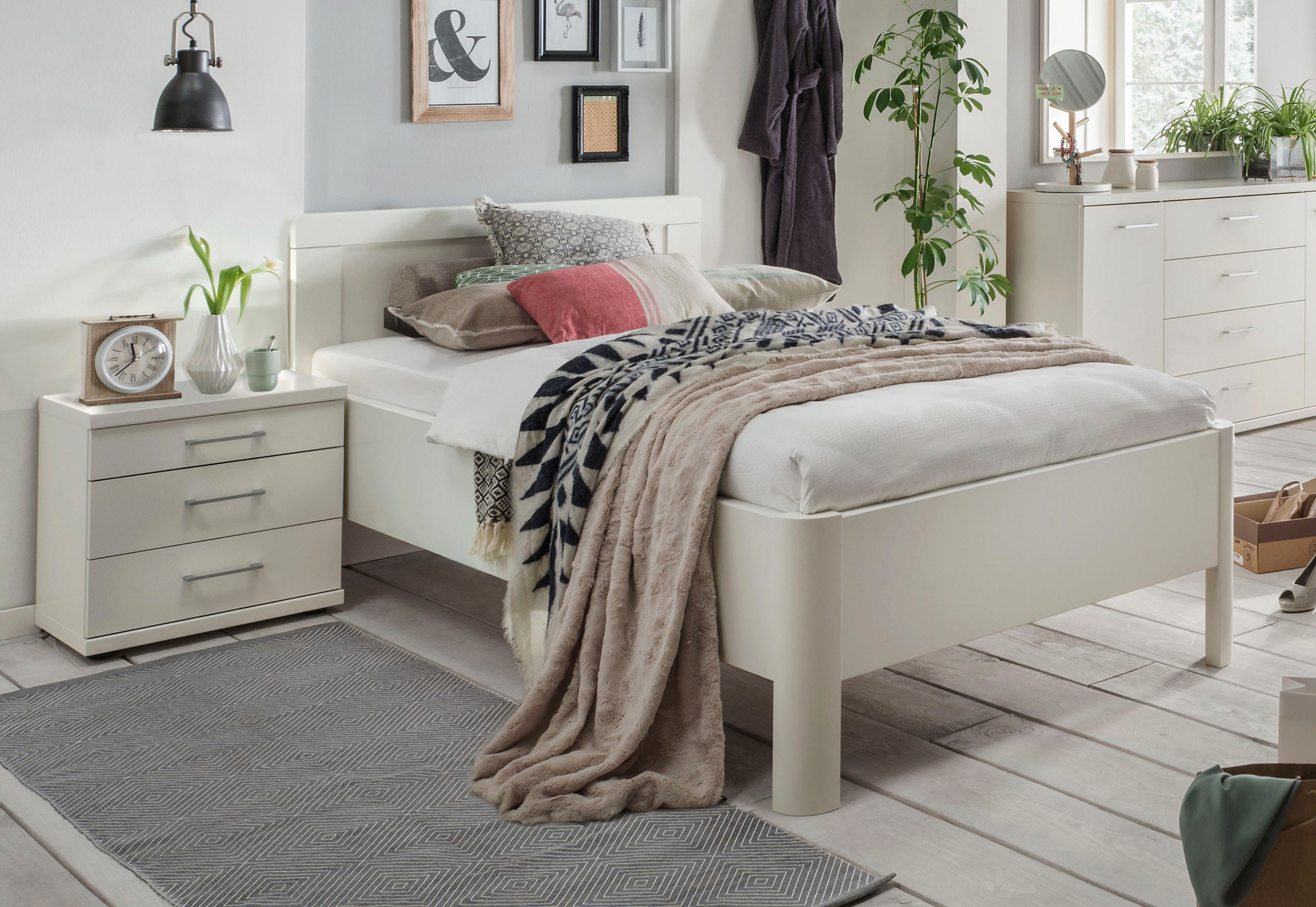 WIEMANN Holzbett "Bern, Bettgestell, Bettrahmen, für Schlafzimmer", (4-fach günstig online kaufen