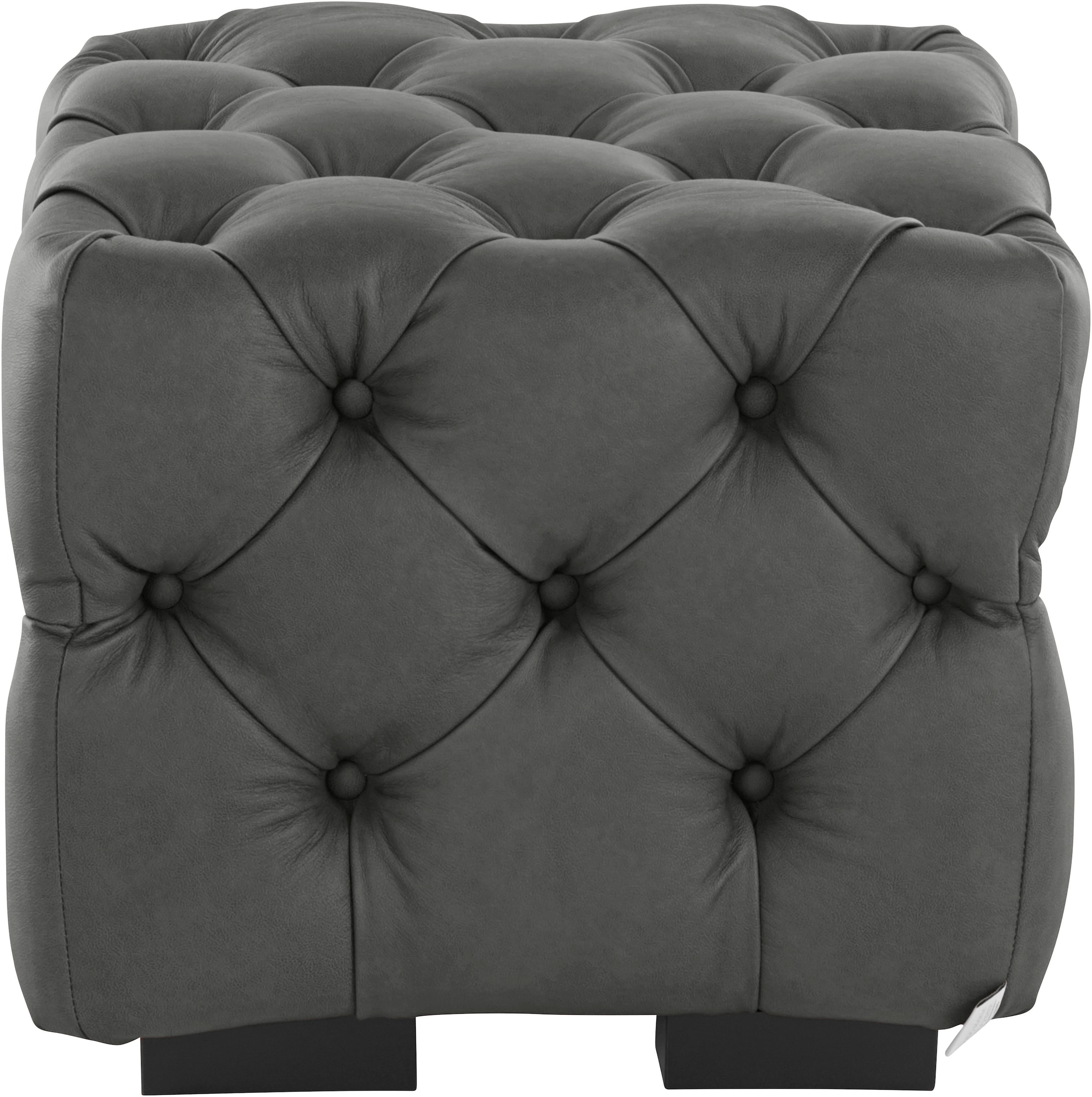 Guido Maria Kretschmer Home&Living Minkštas pufas »Kalina« su Klasikinio stiliaus Chesterfield-Knopfheftung passend zur serija 