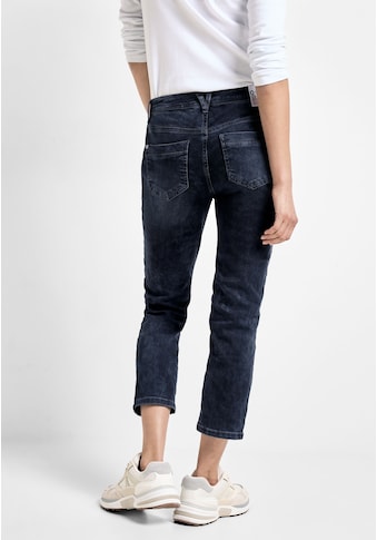 Slim-fit-Jeans, in dunkelblauer Waschung