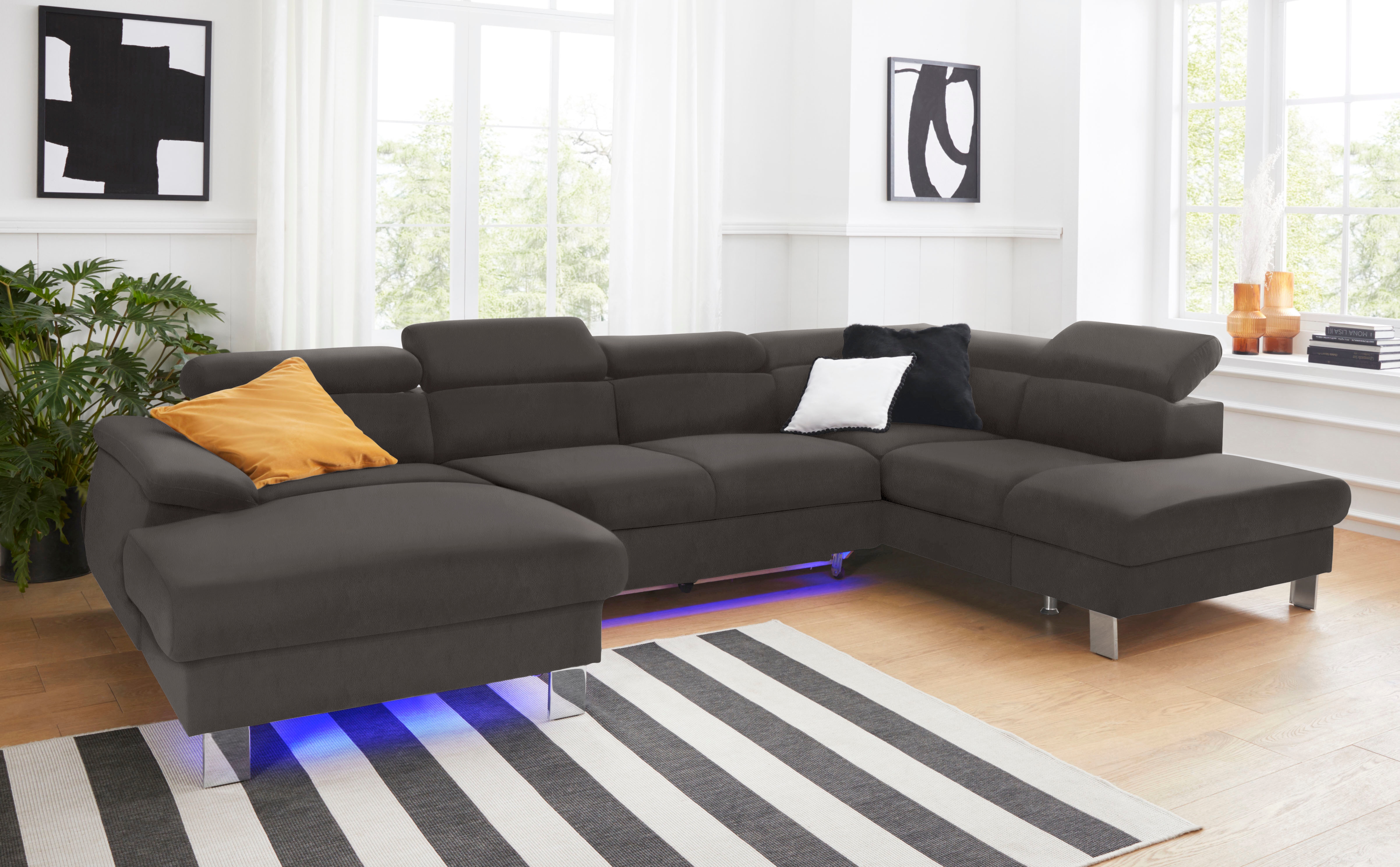 COTTA Wohnlandschaft "Komaris U-Form, B: 320 cm" mit Kopfteilverstellung, optional Schlaffunktion, Bettkasten & Licht