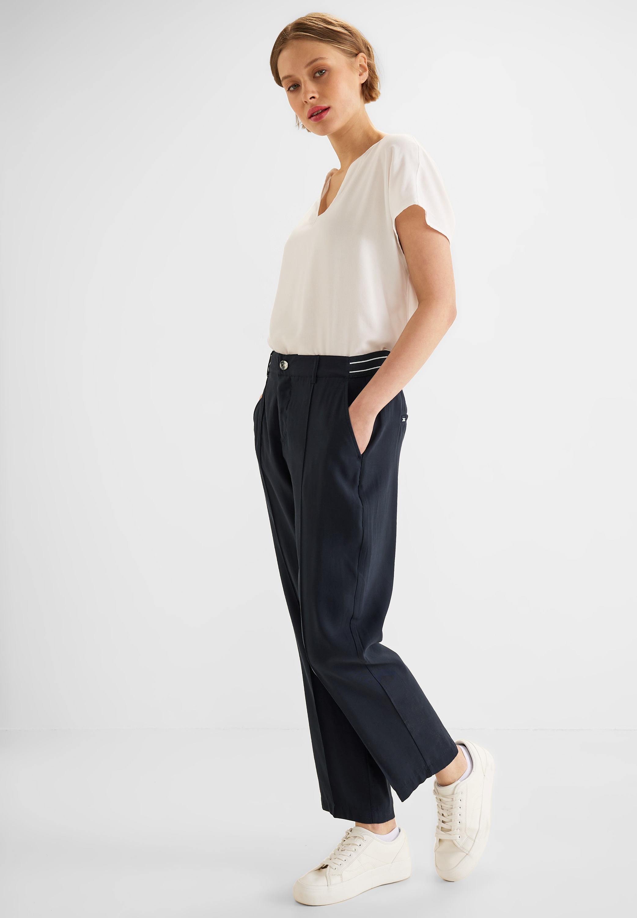 STREET ONE Chinohose, softer Materialmix