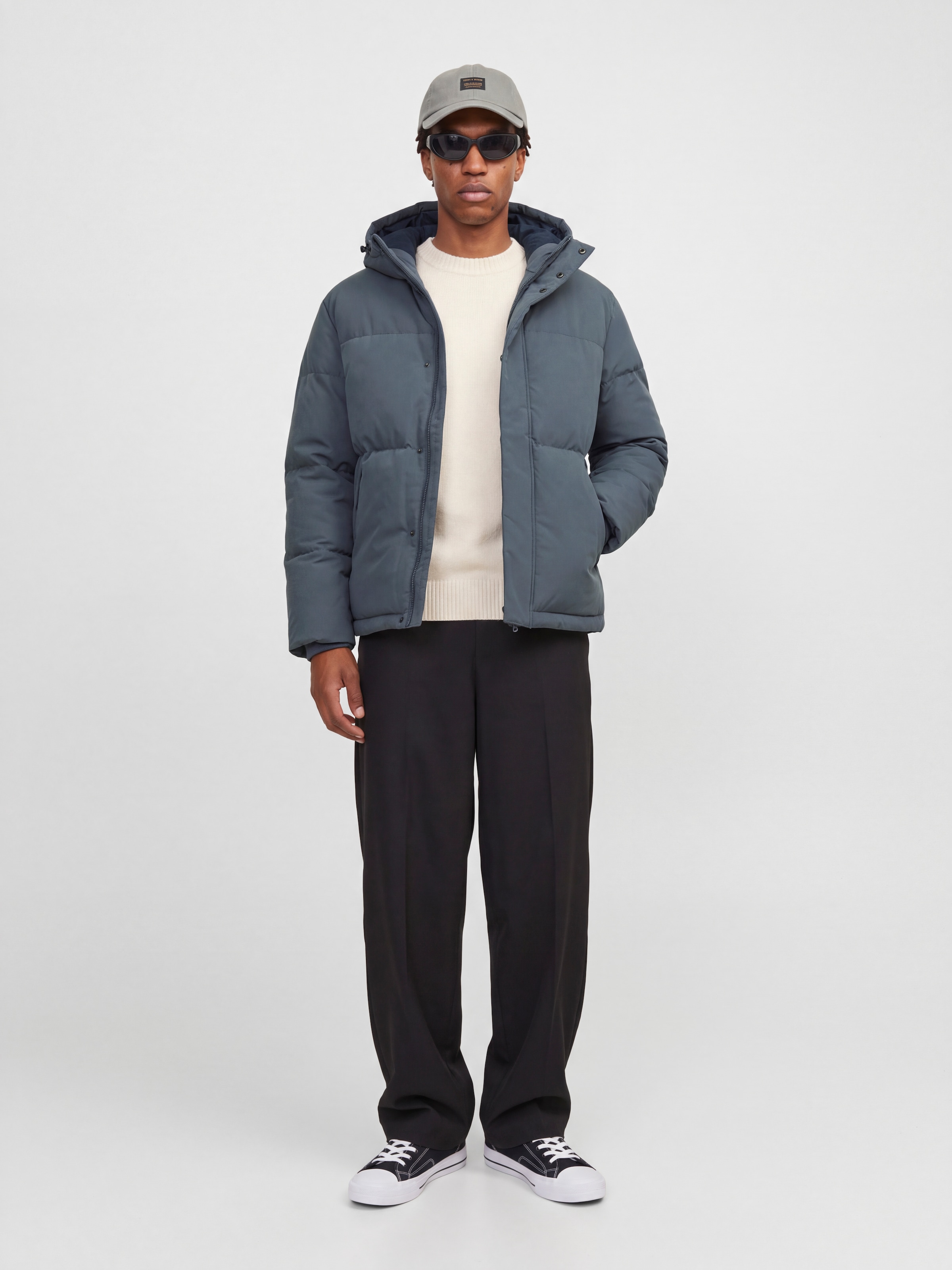 Jack & Jones Steppjacke »JJESOHO PUFFER HOOD AW26 SN« mit Kapuze Kunstfaser, regular fit
