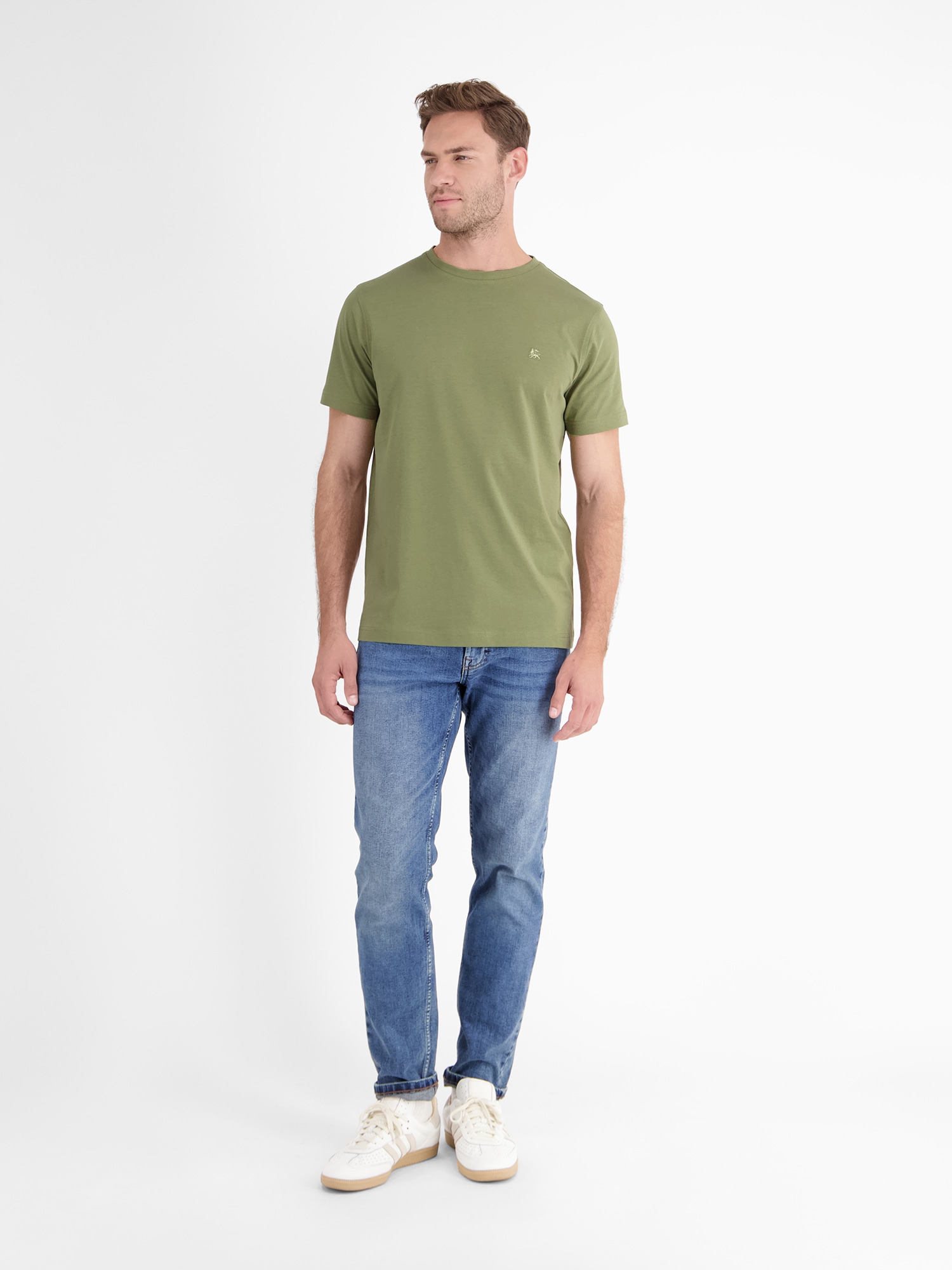 LERROS T-Shirt »LERROS Basic T-Shirt mit Logostitch, unifarben«