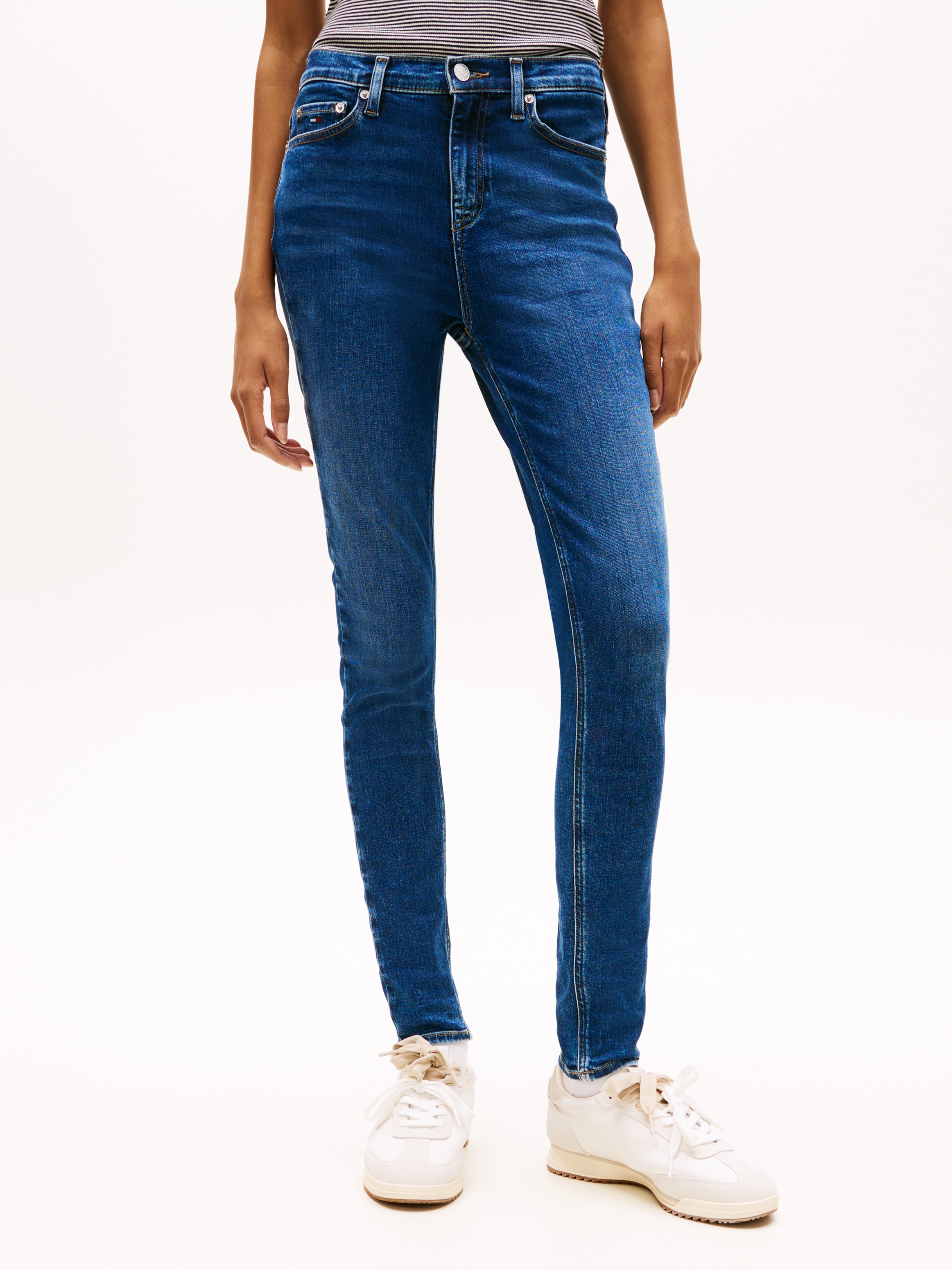 Tommy Jeans Skinny-fit-Jeans "NORA MR SKNY AH1280" mit Logo-Badge günstig online kaufen
