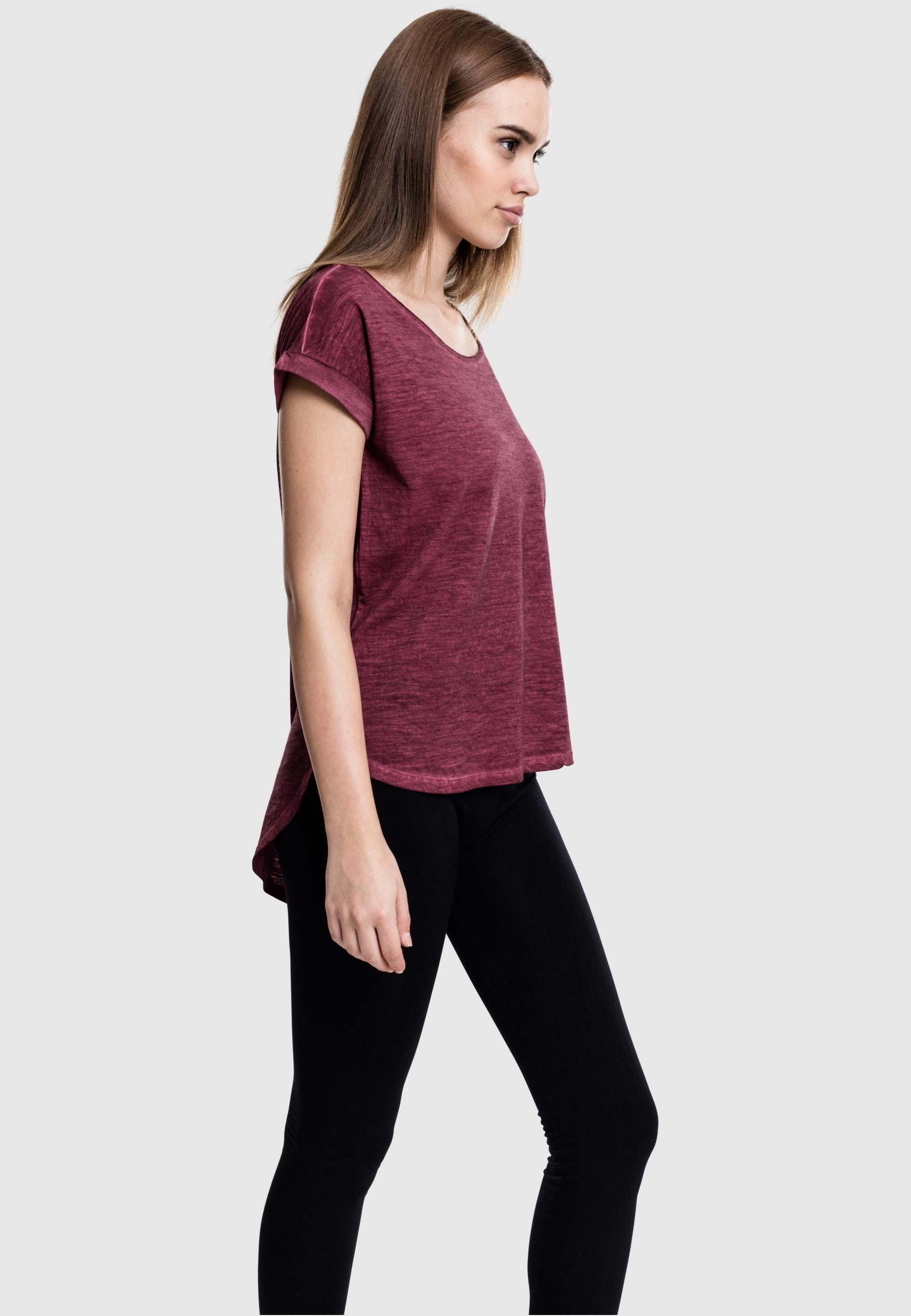 URBAN CLASSICS Kurzarmshirt »Urban Classics Damen Ladies Long Back Shaped Spray Dye Tee«, (1 tlg.)