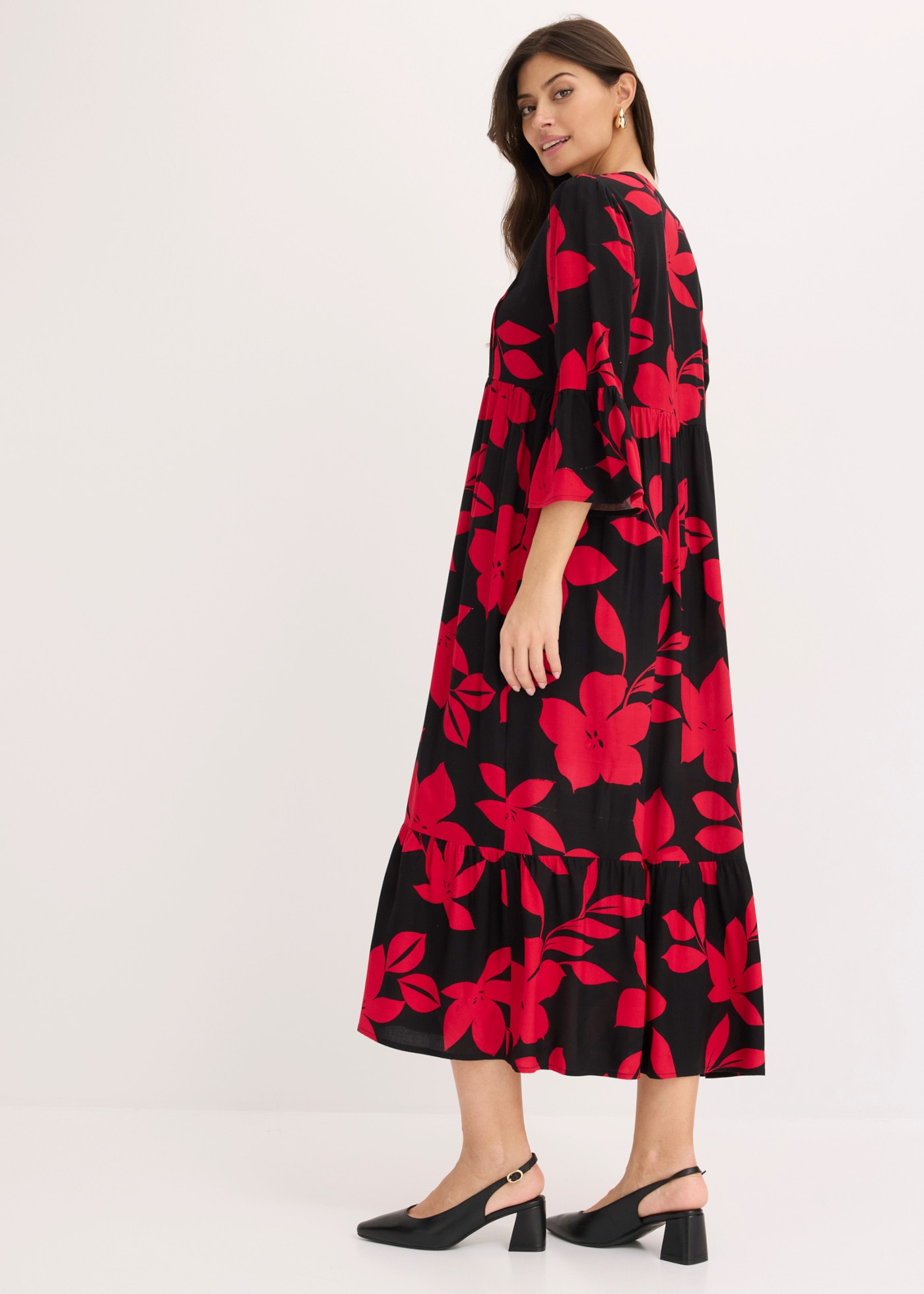 bonprix Maxikleid »Maxikleid aus fließender Viskose« für modischen Auftritt, aus Viskose, A-Linie, 3/4-Ärmel