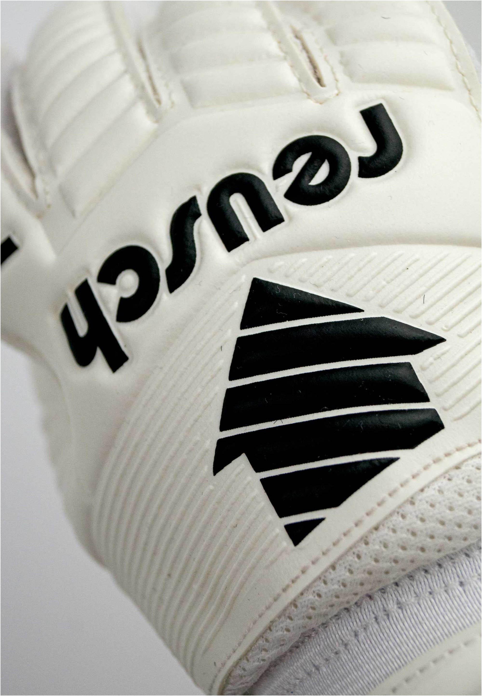Reusch Torwarthandschuhe »Legacy Arrow Silver Junior«, mit sehr gutem Grip und Außennaht-Schnitt