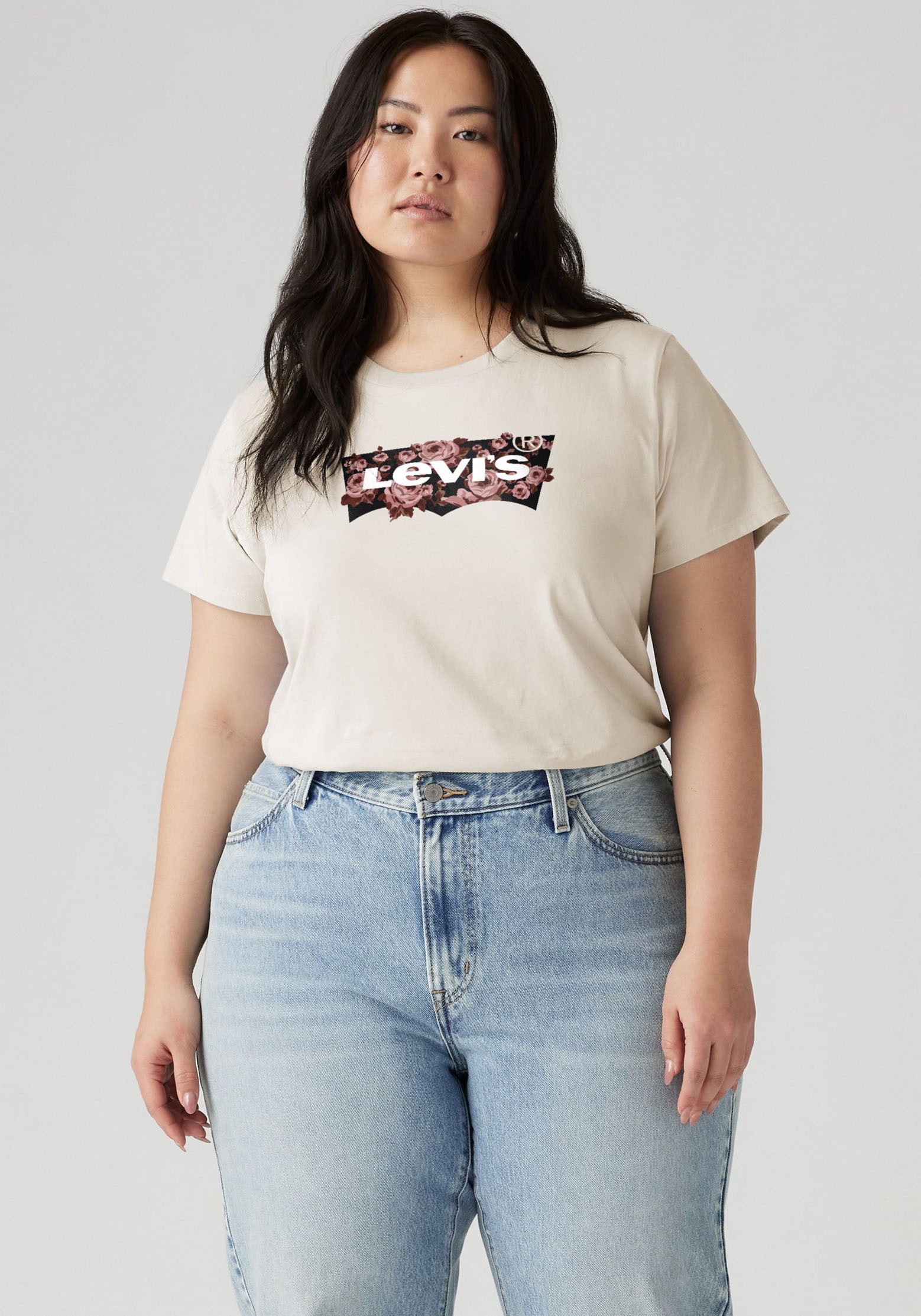 Levis Plus T-Shirt "Perfect Tee", mit Batwing-Logo günstig online kaufen