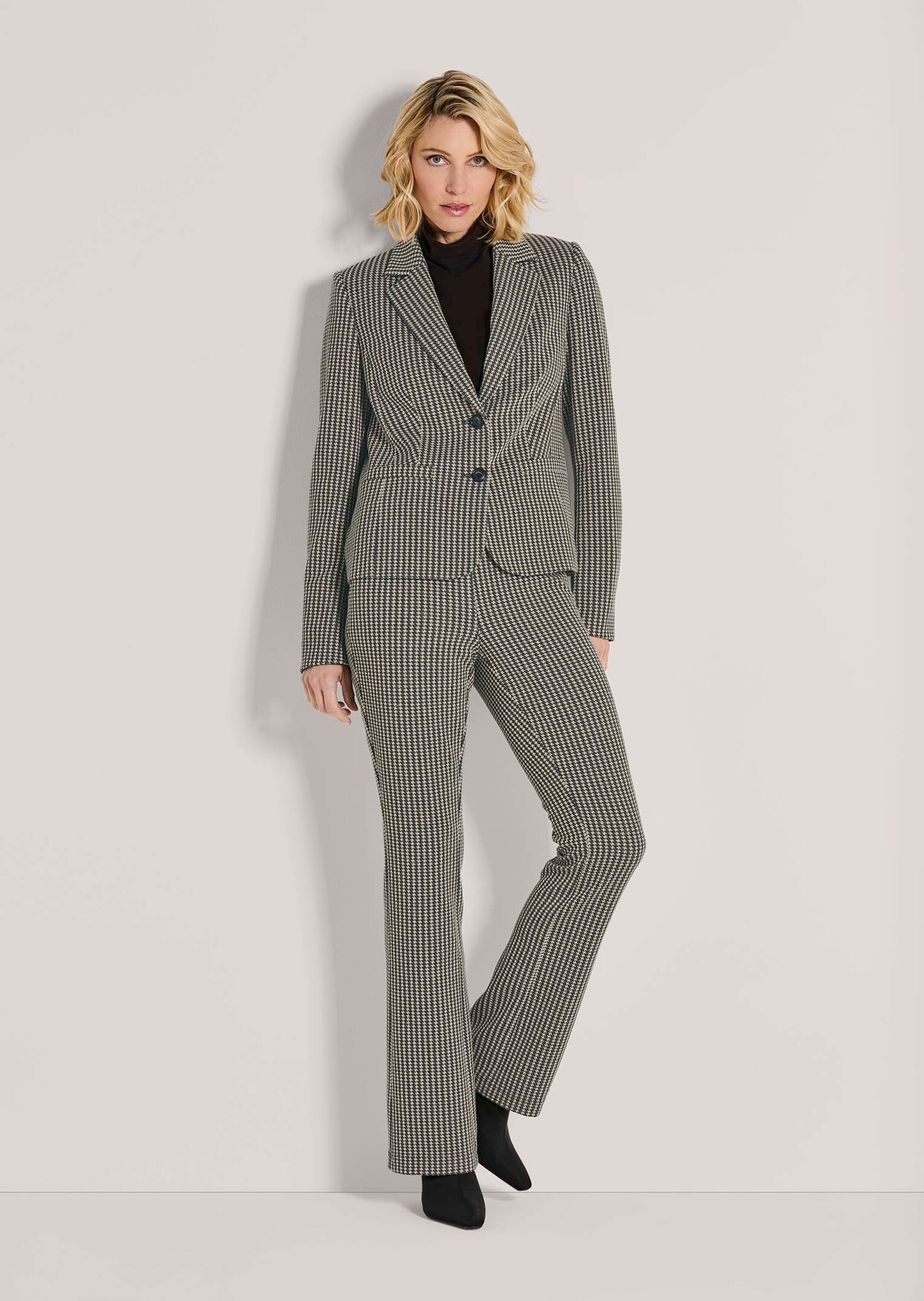 MADELEINE Jackenblazer "Jerseyblazer Eleganter Einreiher mit Reverskragen" günstig online kaufen