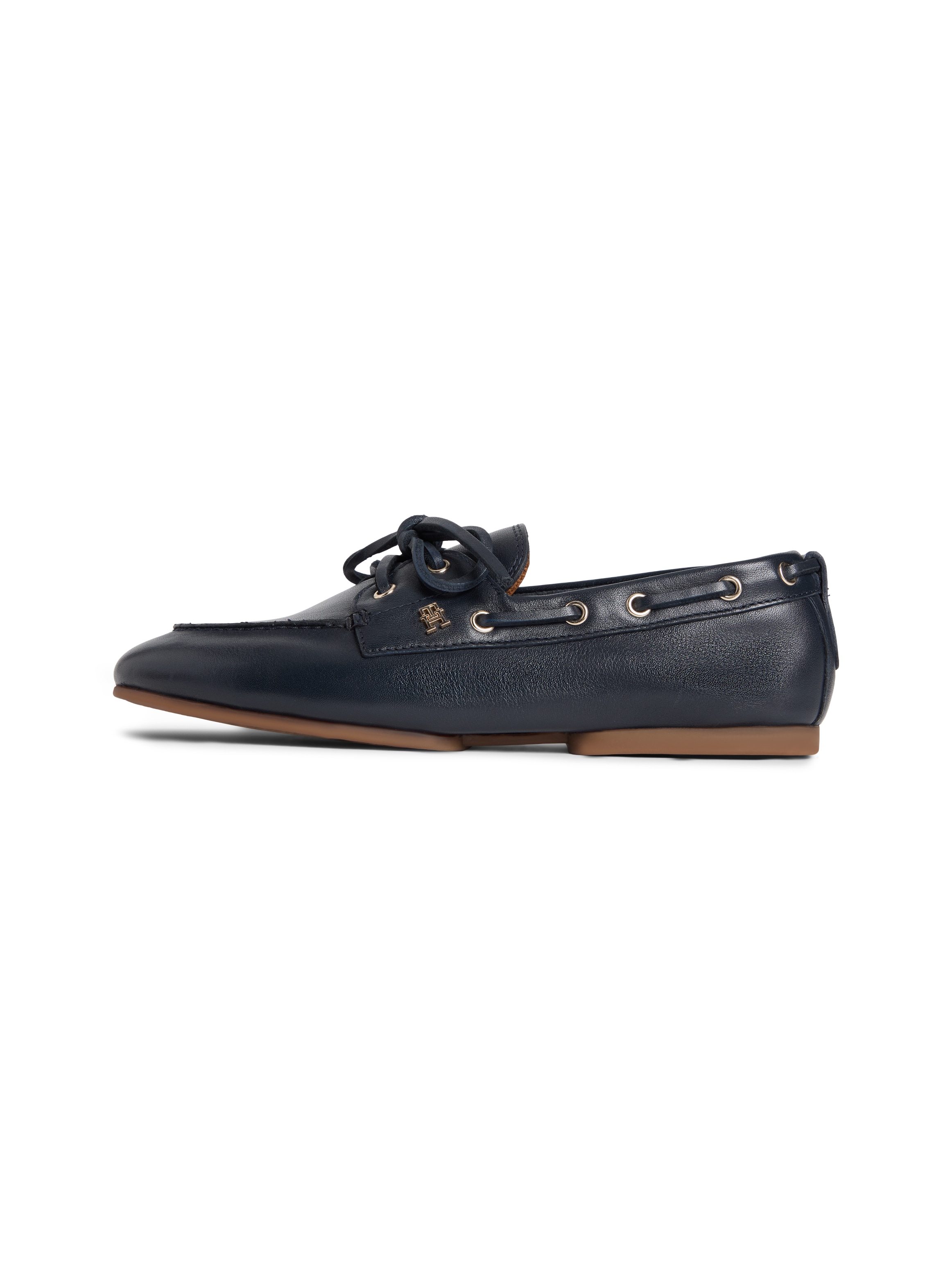 Tommy Hilfiger Bootsschuh »TH SLEEK LEATHER BOAT SHOE«  Bootsschuh, Businessschuh mit Blockabsatz und Ösen mit Durchzug