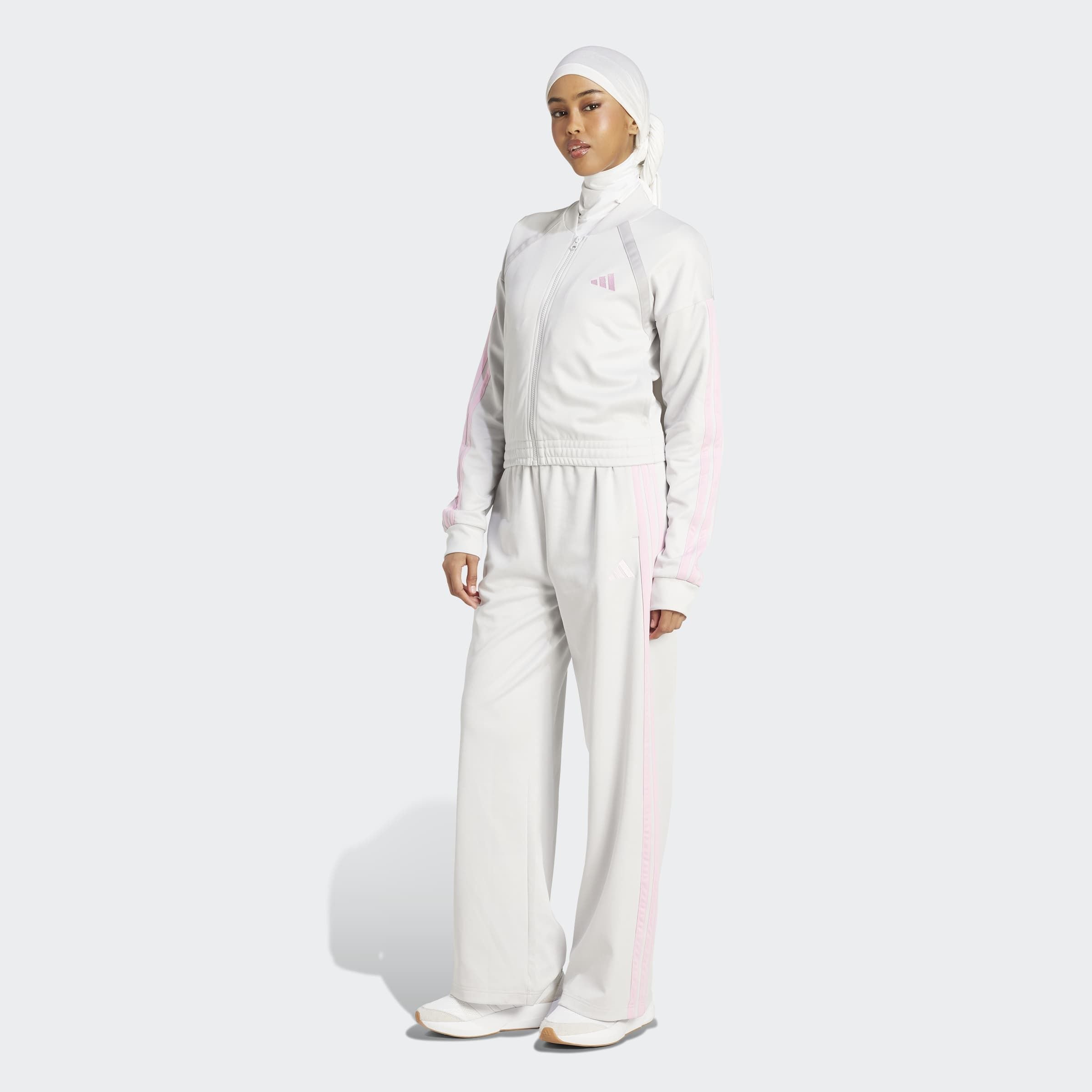 adidas Sportswear Trainingsanzug »W TEAMSPORT TS«, (2 tlg.), Jacke schmal geschnitten; Hose regulär geschnitten, hoher Bund