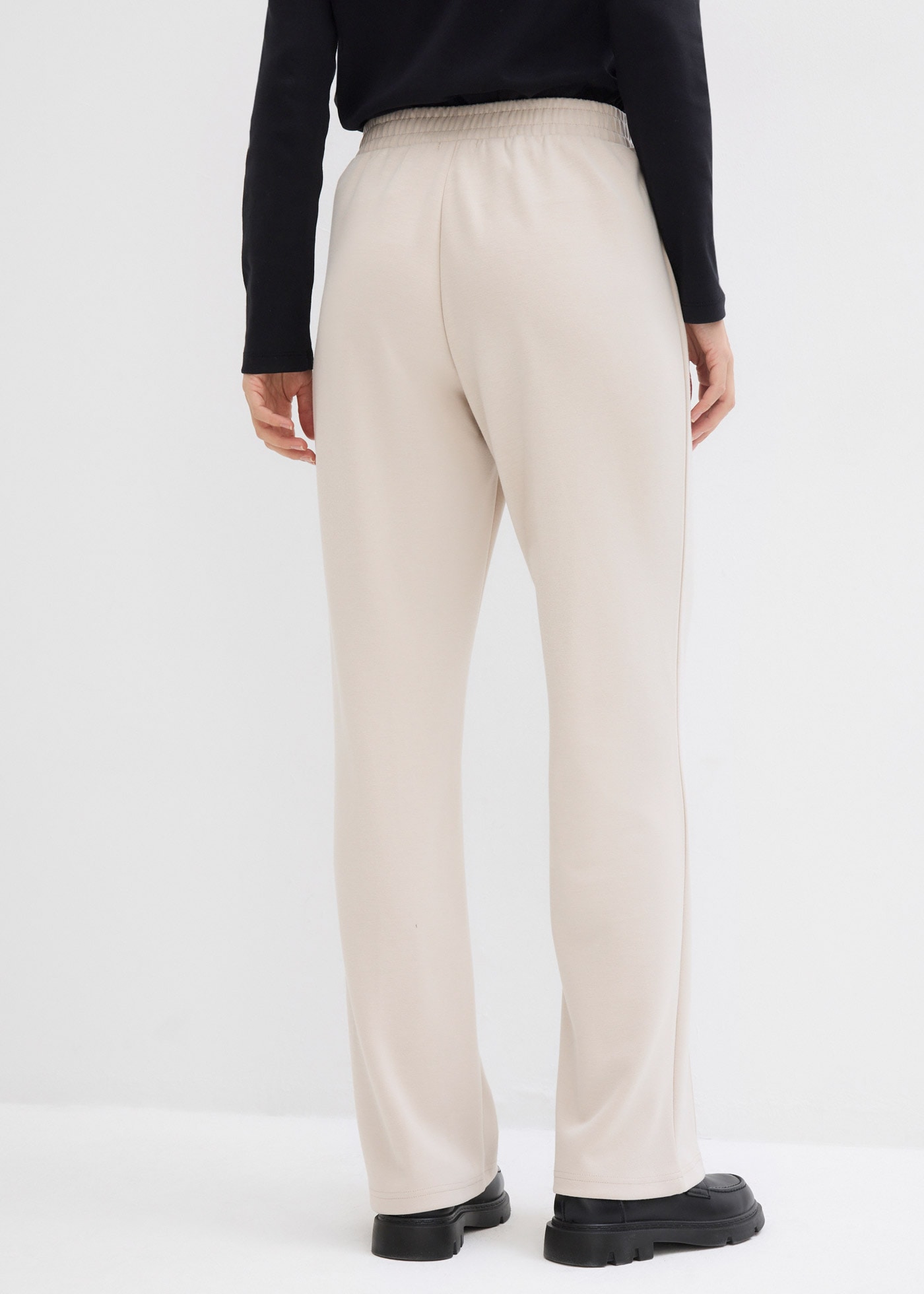 bonprix Sweathose  mit Biese, Regular Fit, mit Elasthan-Anteil