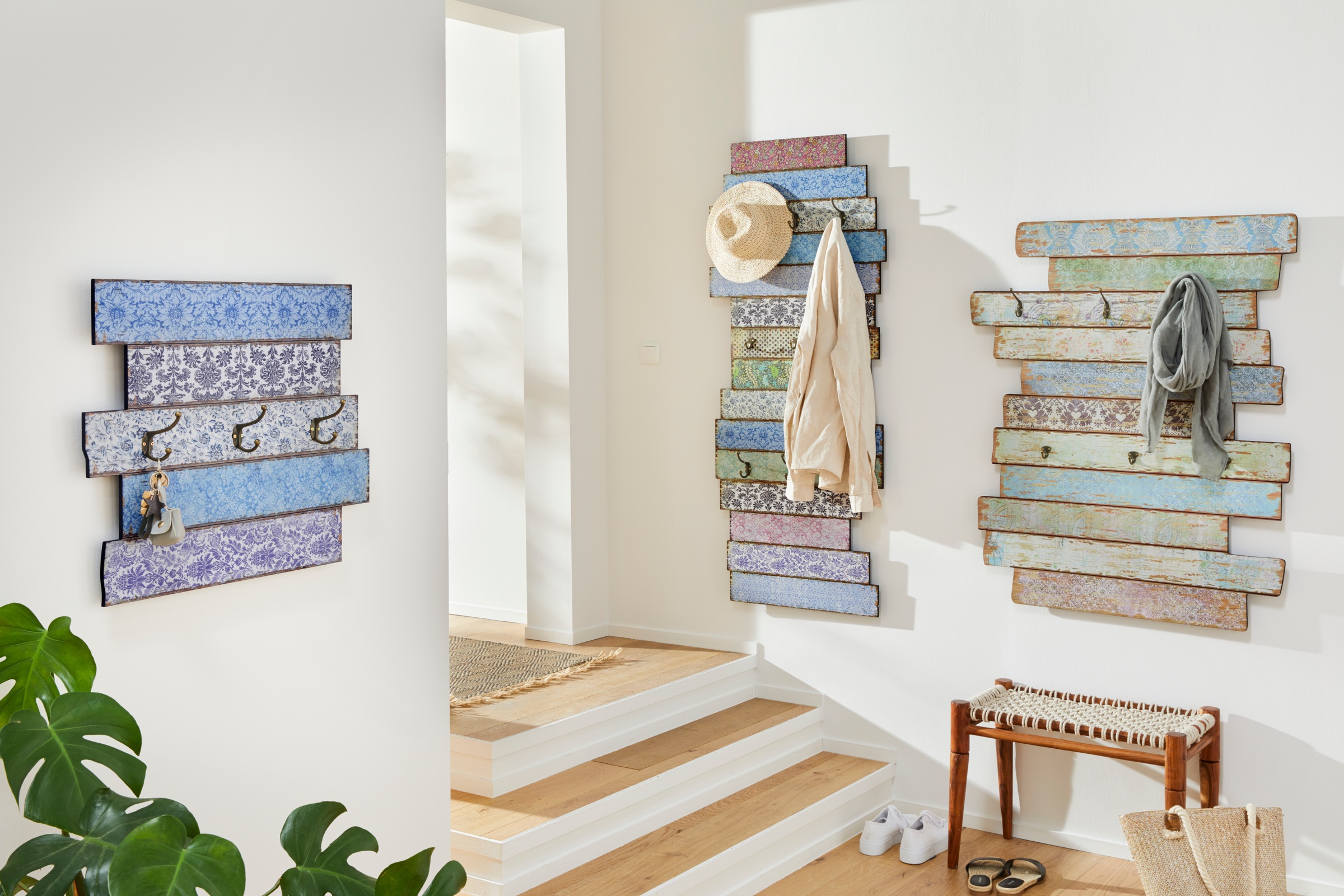 Home affaire BAUR »Emma«, | Shabby Garderobe Garderobenleiste Kleiderhaken, Pastell- Look mit Farben