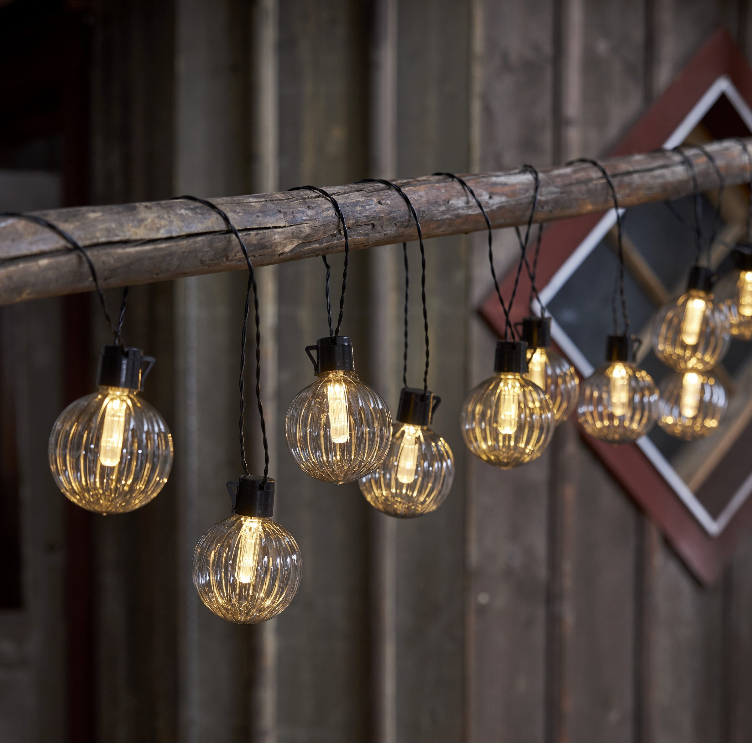 Parforce Traditional Hunting LED-Lichterkette »Archy« 10 Stk.-flammig 10 Kugeln aus PC mit Ø 8 cm, 3,6 m Länge plus 5 m Zuleitung, IP44