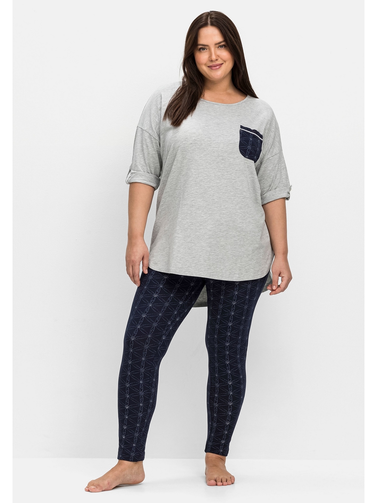 Pyjama »Große Größen«, (Set), Set aus Shirt und Leggings