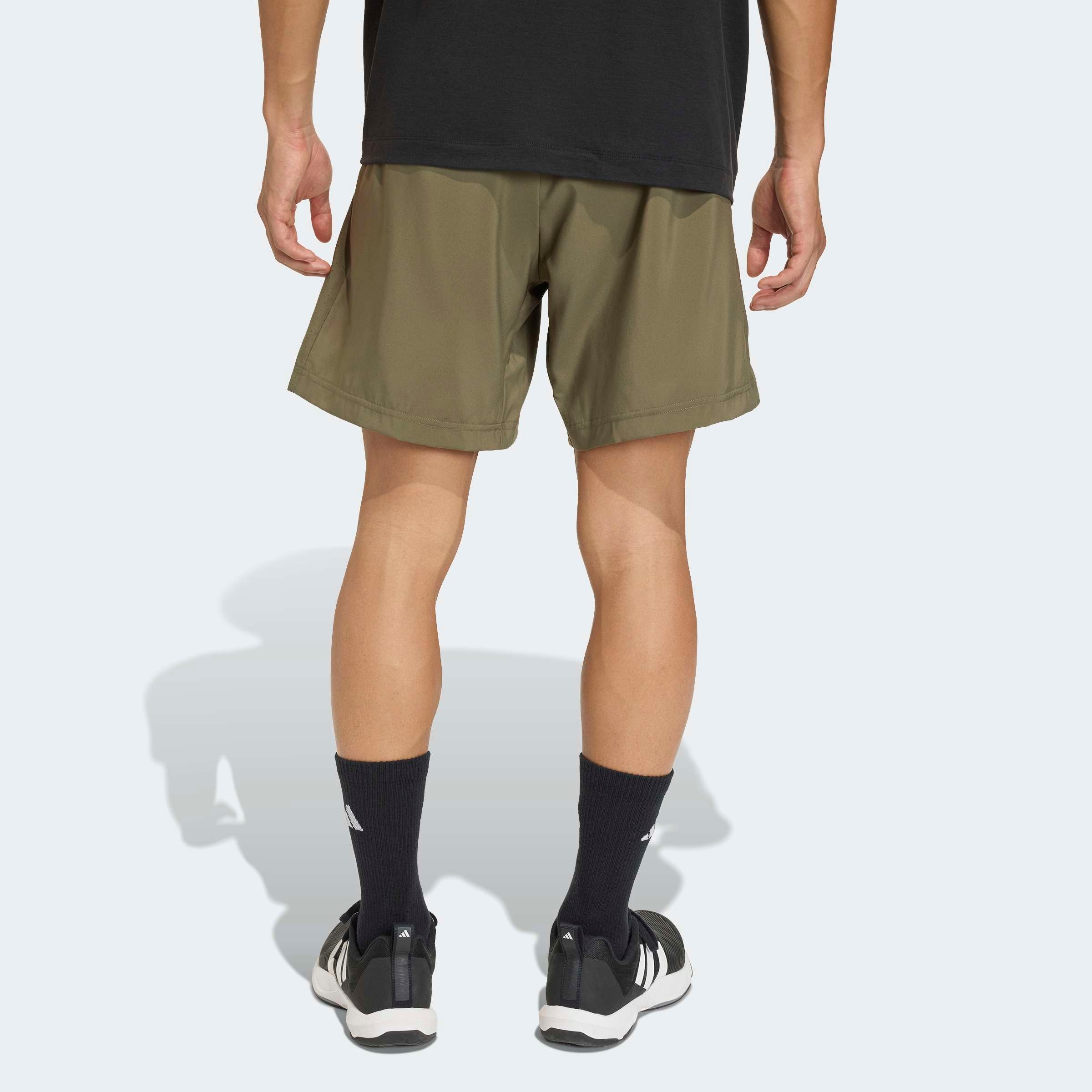 adidas Performance Shorts »WORKOUT ESSENTIALS BASE WOVEN«