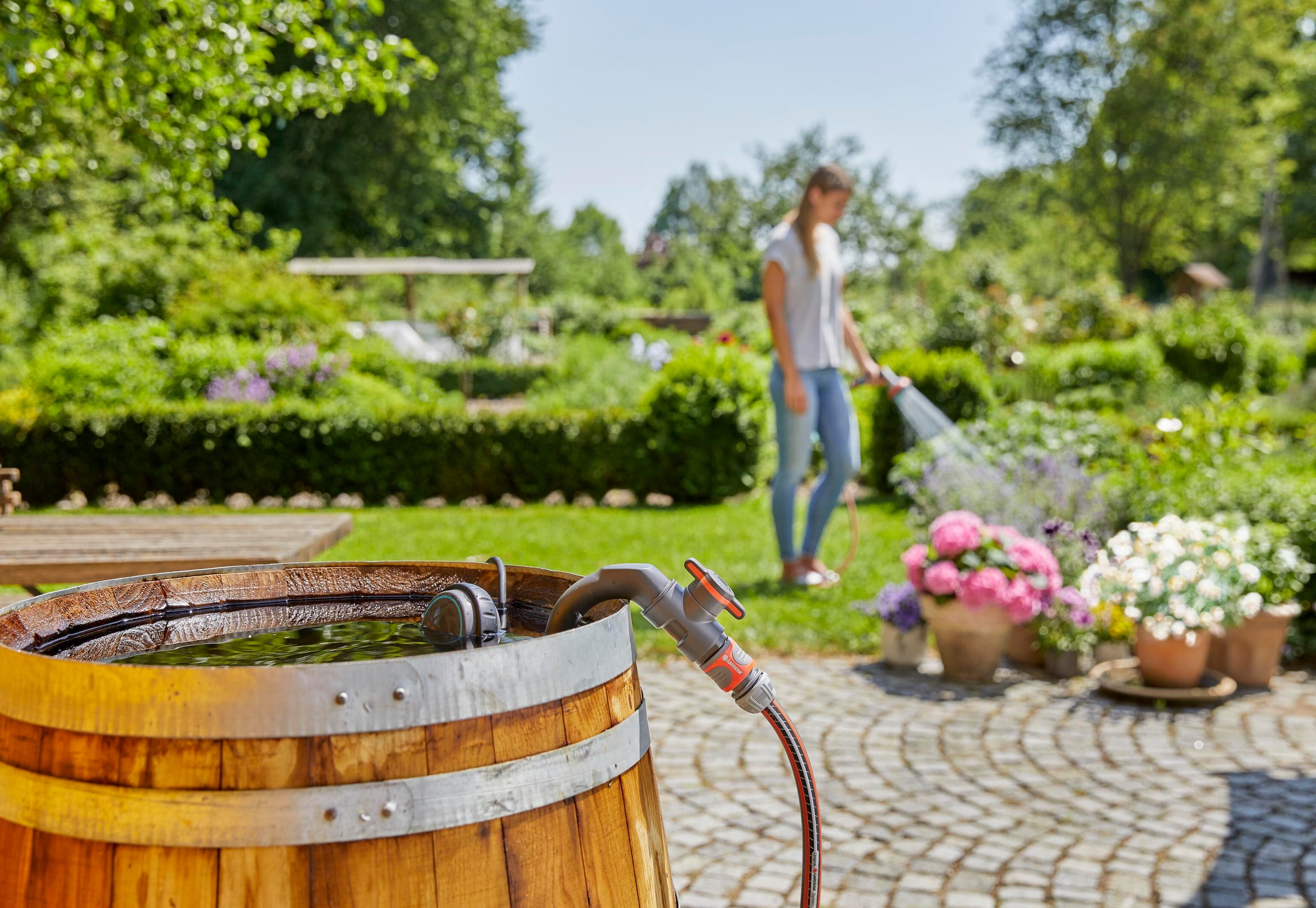 GARDENA Regenfasspumpe "4000/1, 1762-20", 4000 l/h max. Fördermenge günstig online kaufen