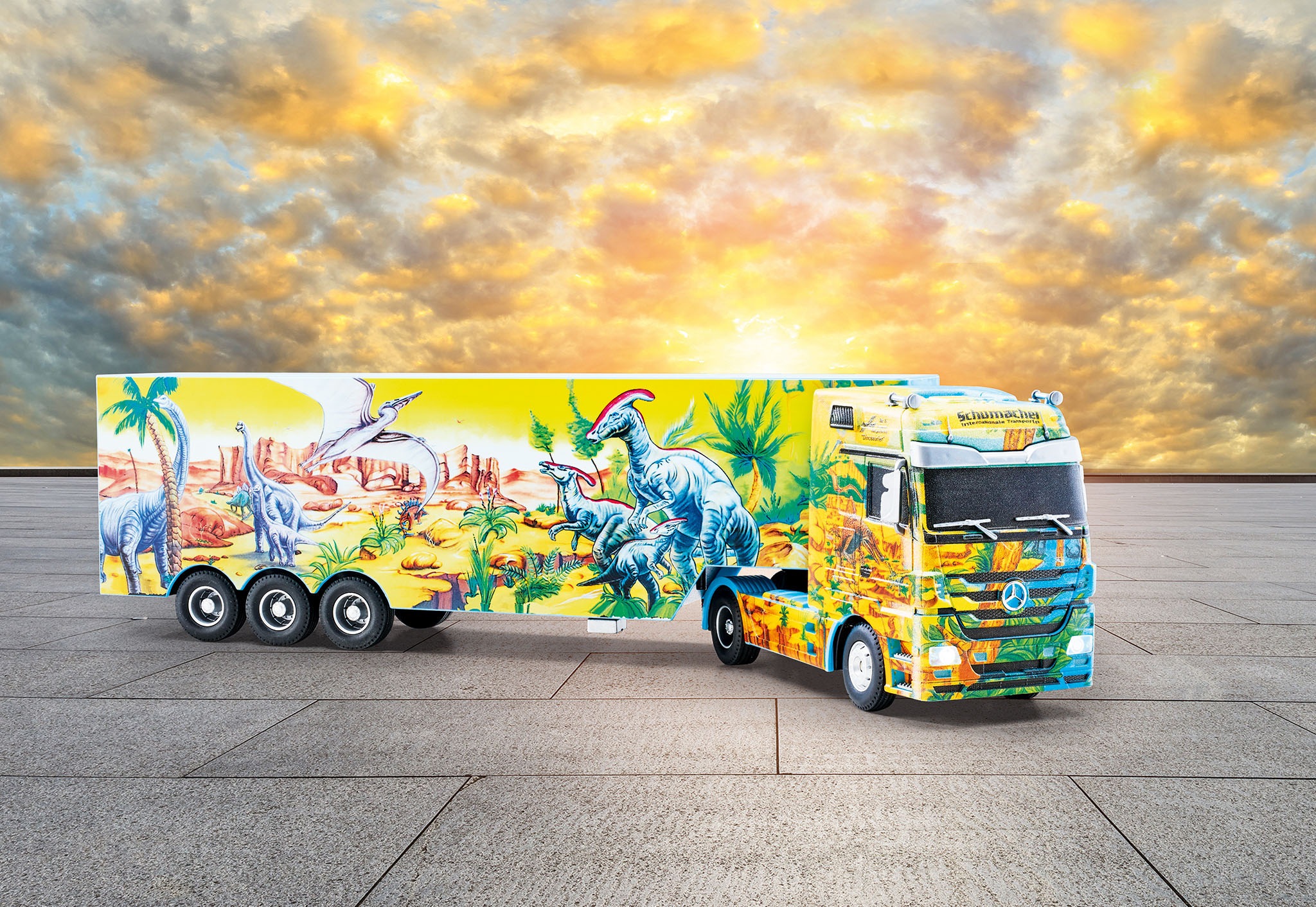Revell® RC-Truck »Revell® control, RC Show Truck Mercedes Benz Actros«