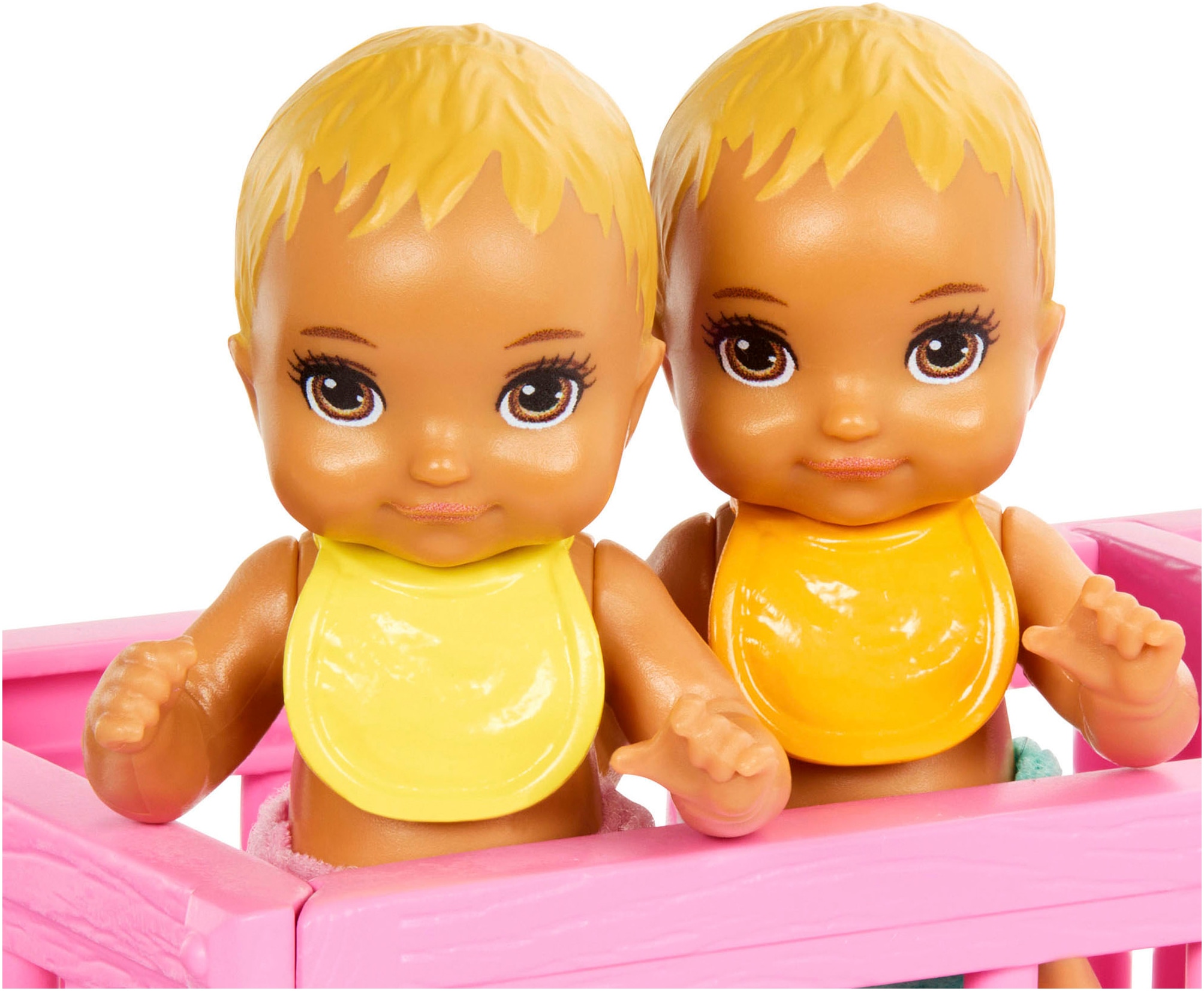 Barbie Anziehpuppe »Skipper Babysittes Inc. Zwillings-Kinderzimmer-Spielset«