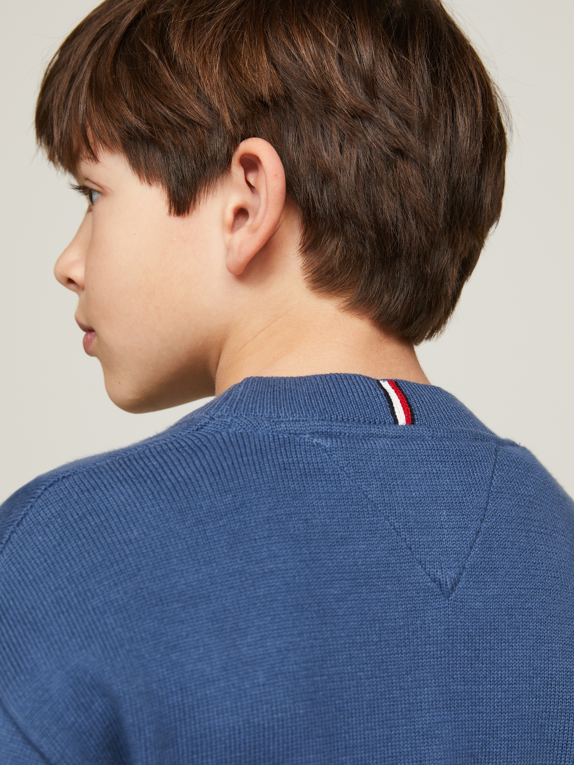 Tommy Hilfiger Strickpullover »ESSENTIAL SWEATER«, Kinder bis 16 Jahre mit Logostickerei