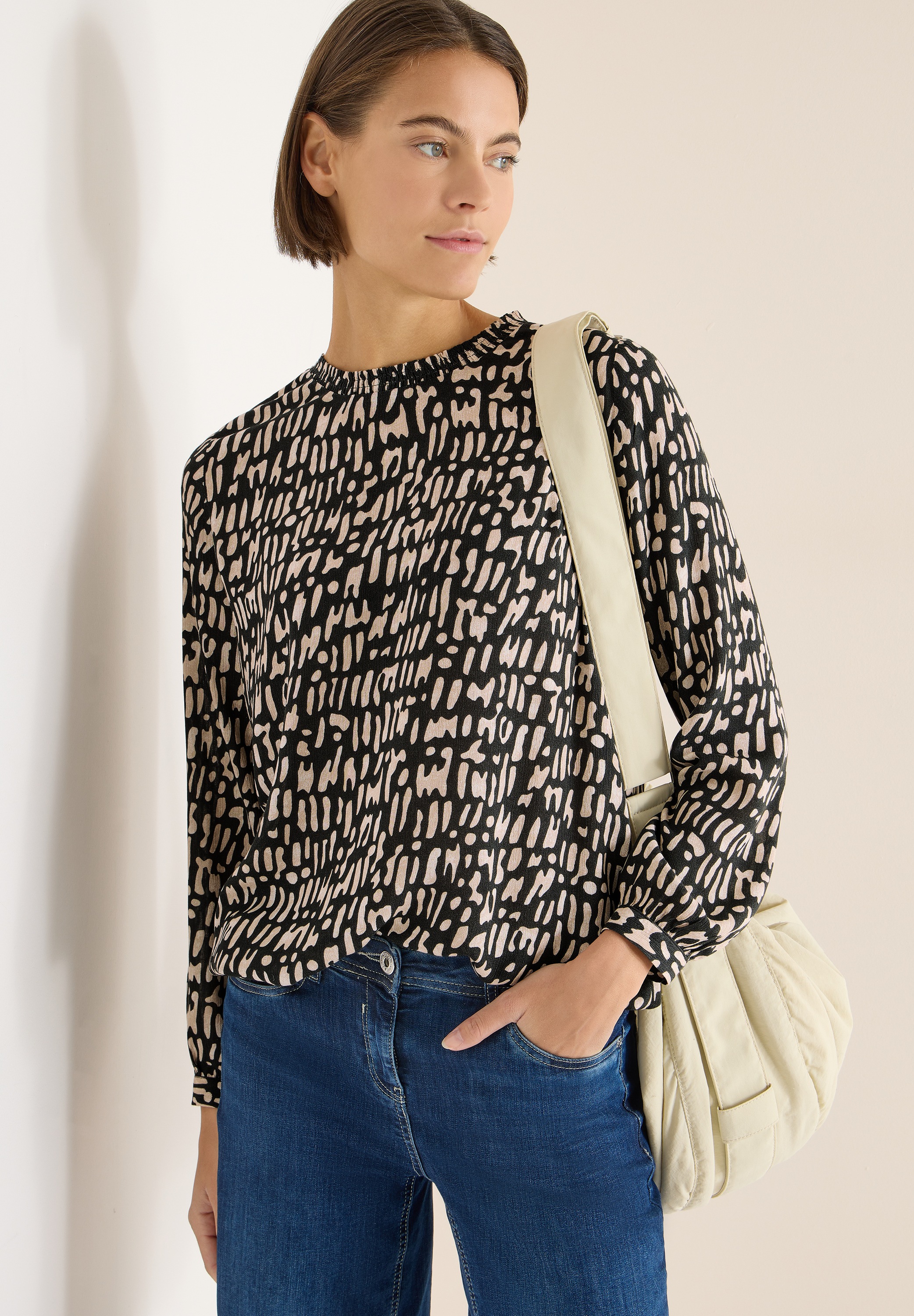 Cecil Langarmbluse mit Smock-Ausschnitt und grafischem Muster günstig online kaufen