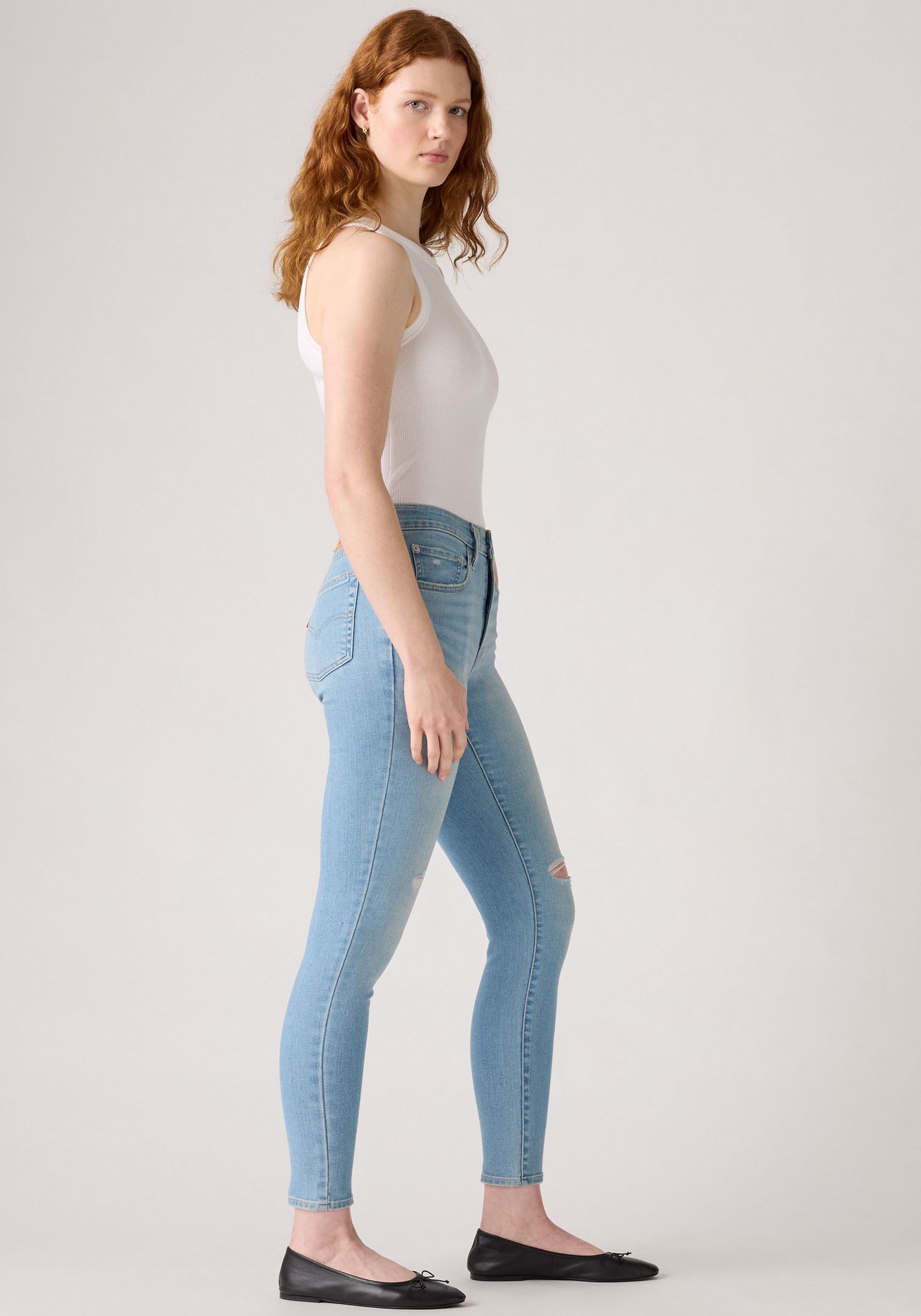Levi's 721 High Rise Skinny Jeans 3