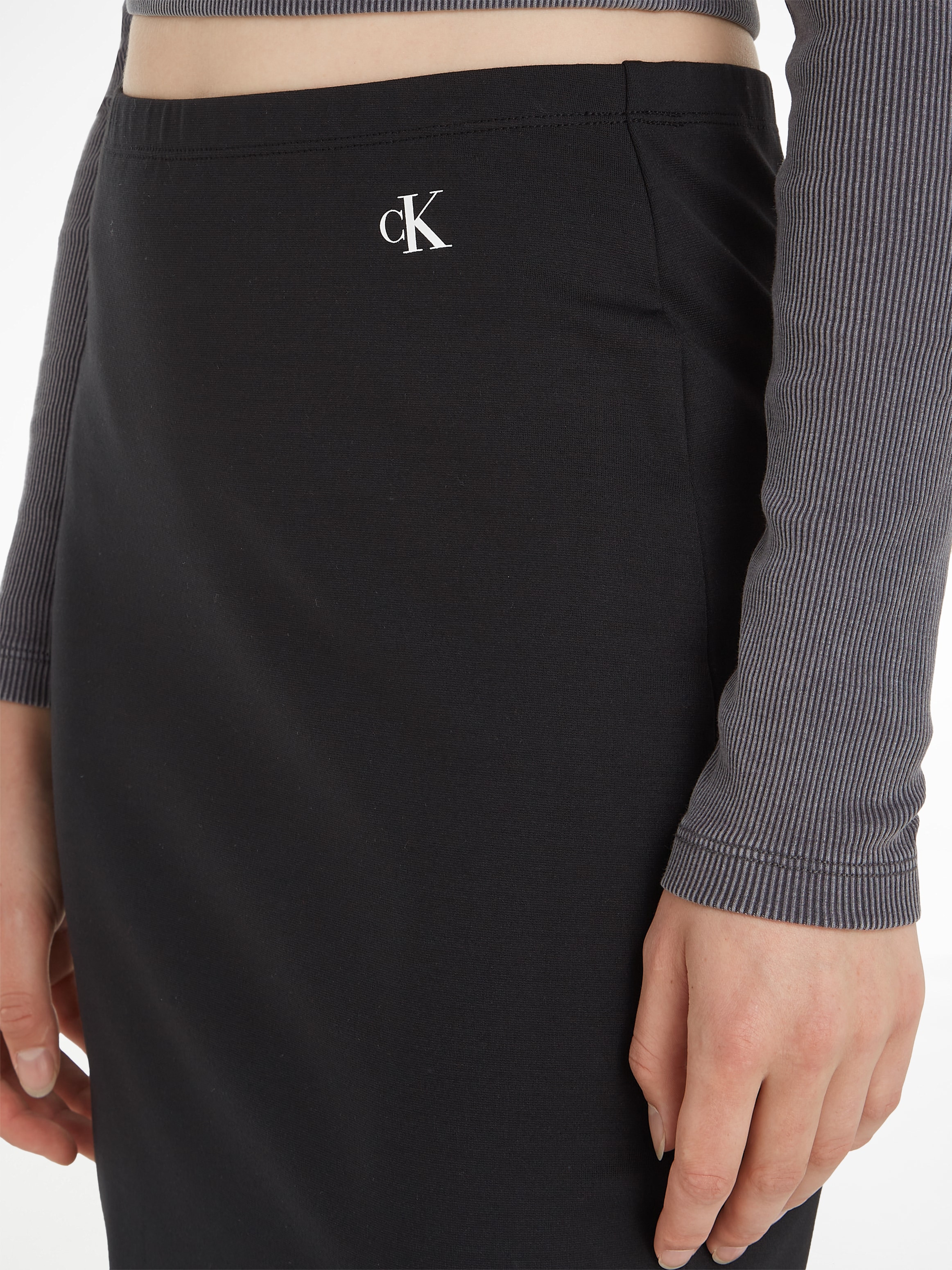 Calvin Klein Jeans Sweatrock BAUR bestellen SKIRT«, | »ARCHIVAL LR mit MILANO Logomarkenlabel MIDI für
