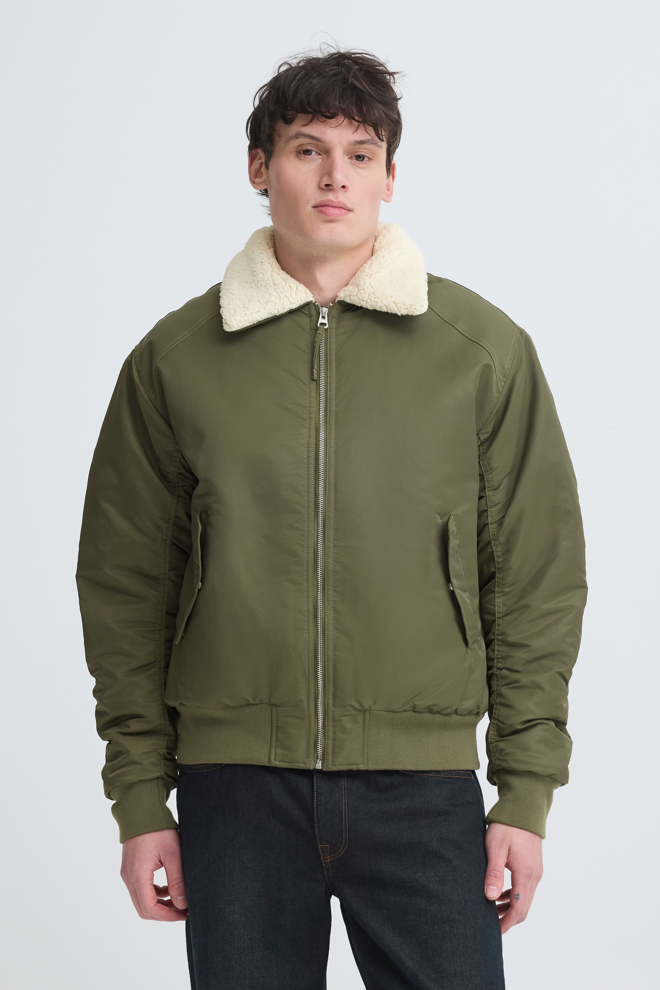 Blend Bomberjacke »BHGATLIN BOMBER JKT« Kunstfaser, loose fit