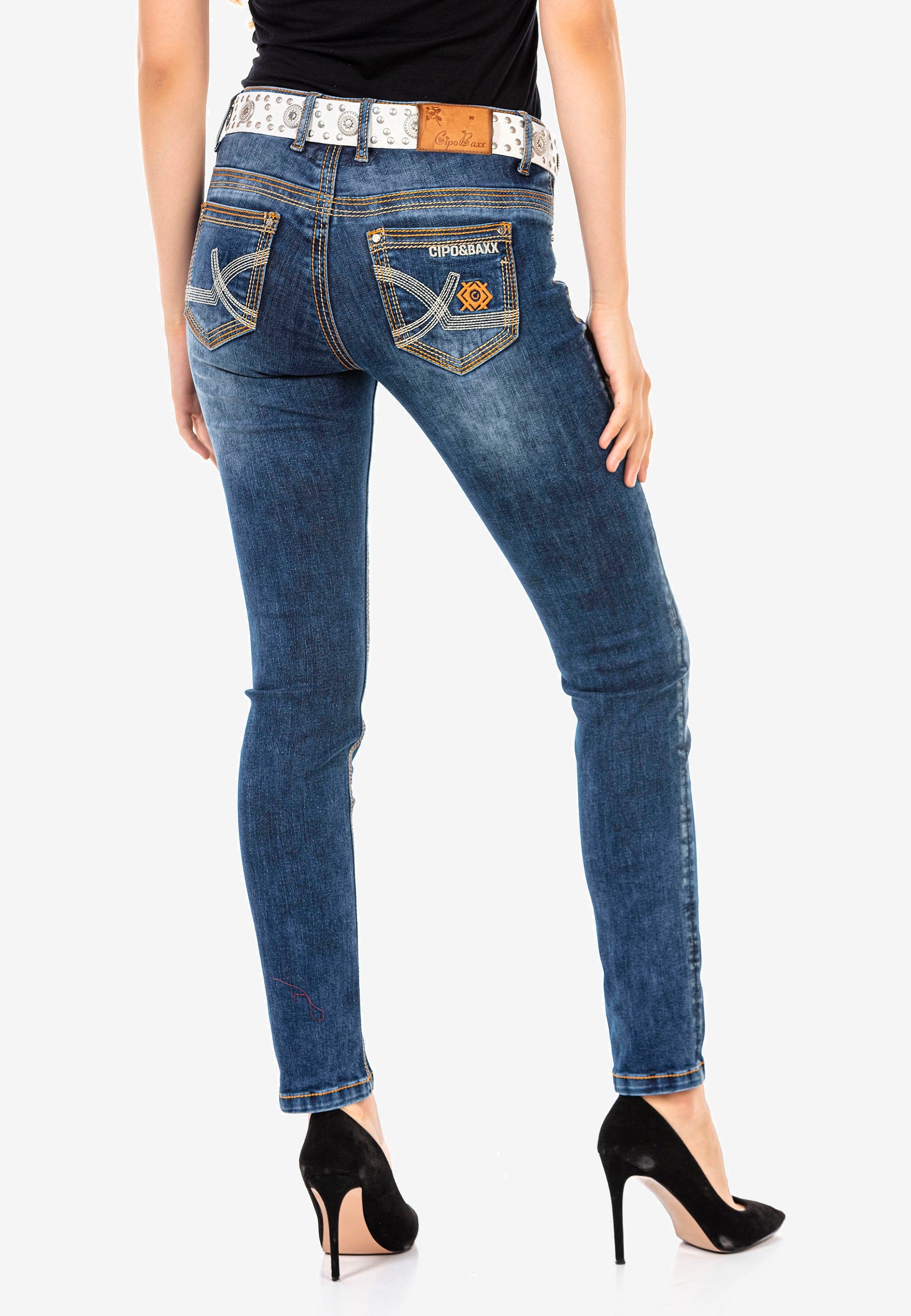 Cipo & Baxx Slim-fit-Jeans, mit trendigen Ziernähten