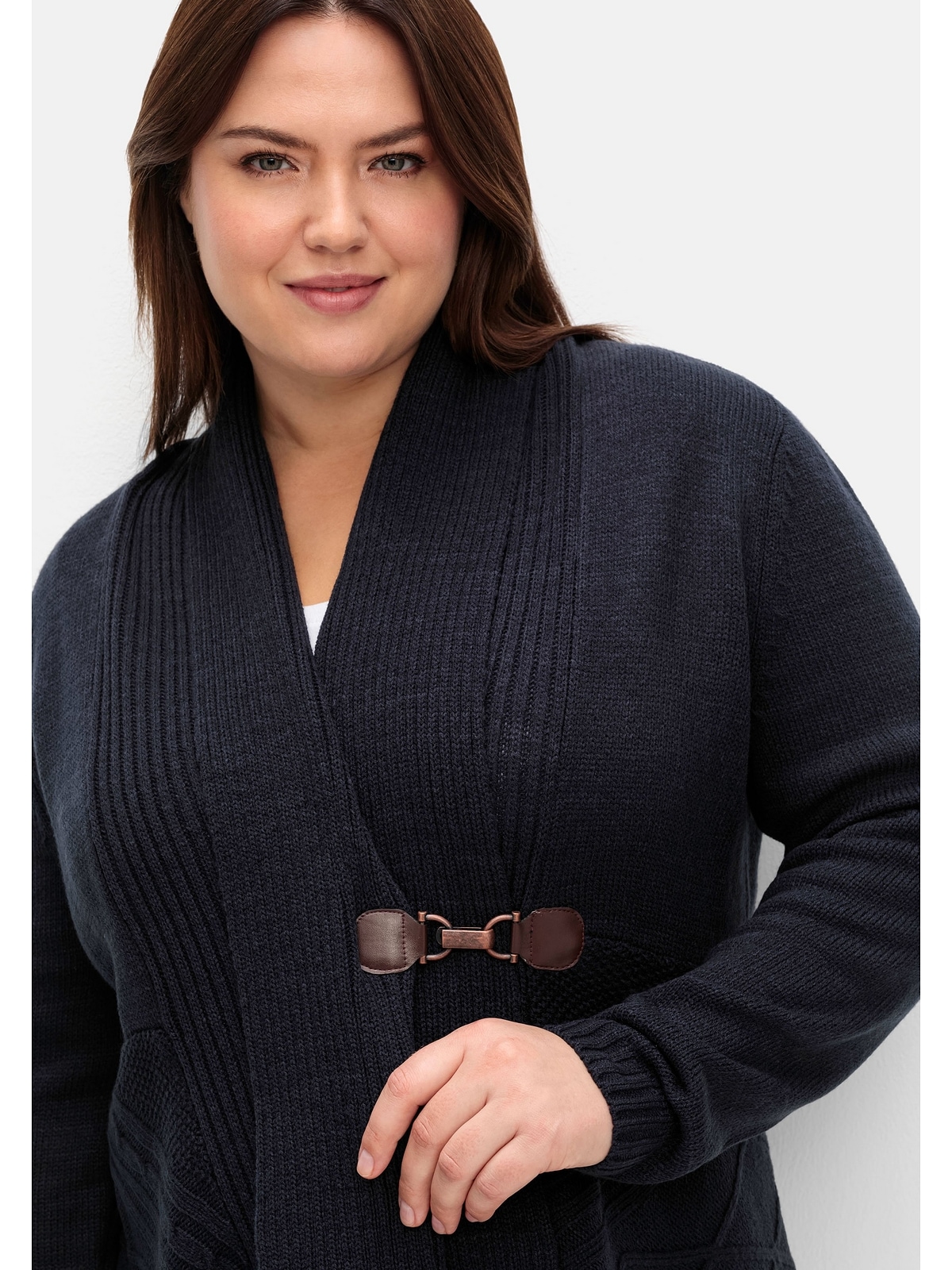 sheego by Joe Browns Longstrickjacke »Große Größen«, mit Schalkragen und elegantem Verschluss