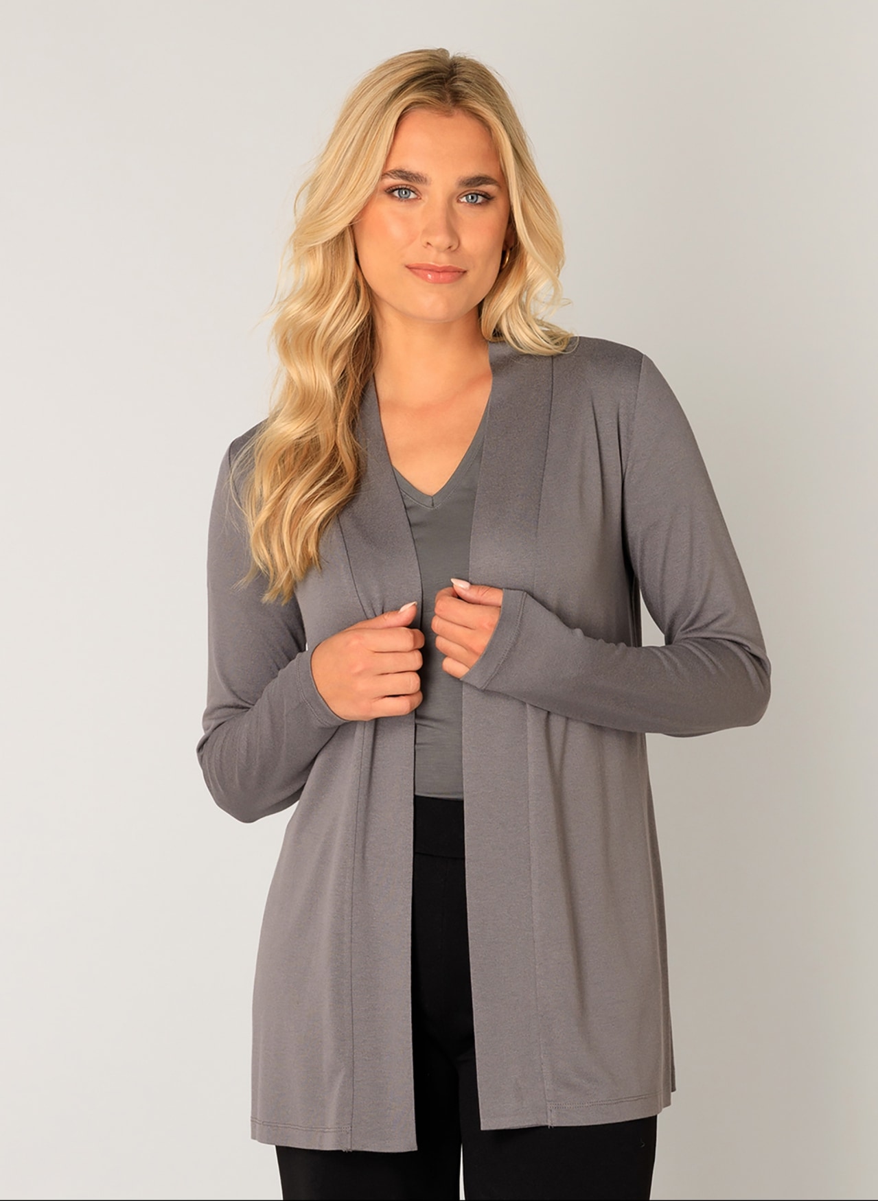 Base Level Strickjacke "Yayla", In elastischem Feinstrick günstig online kaufen