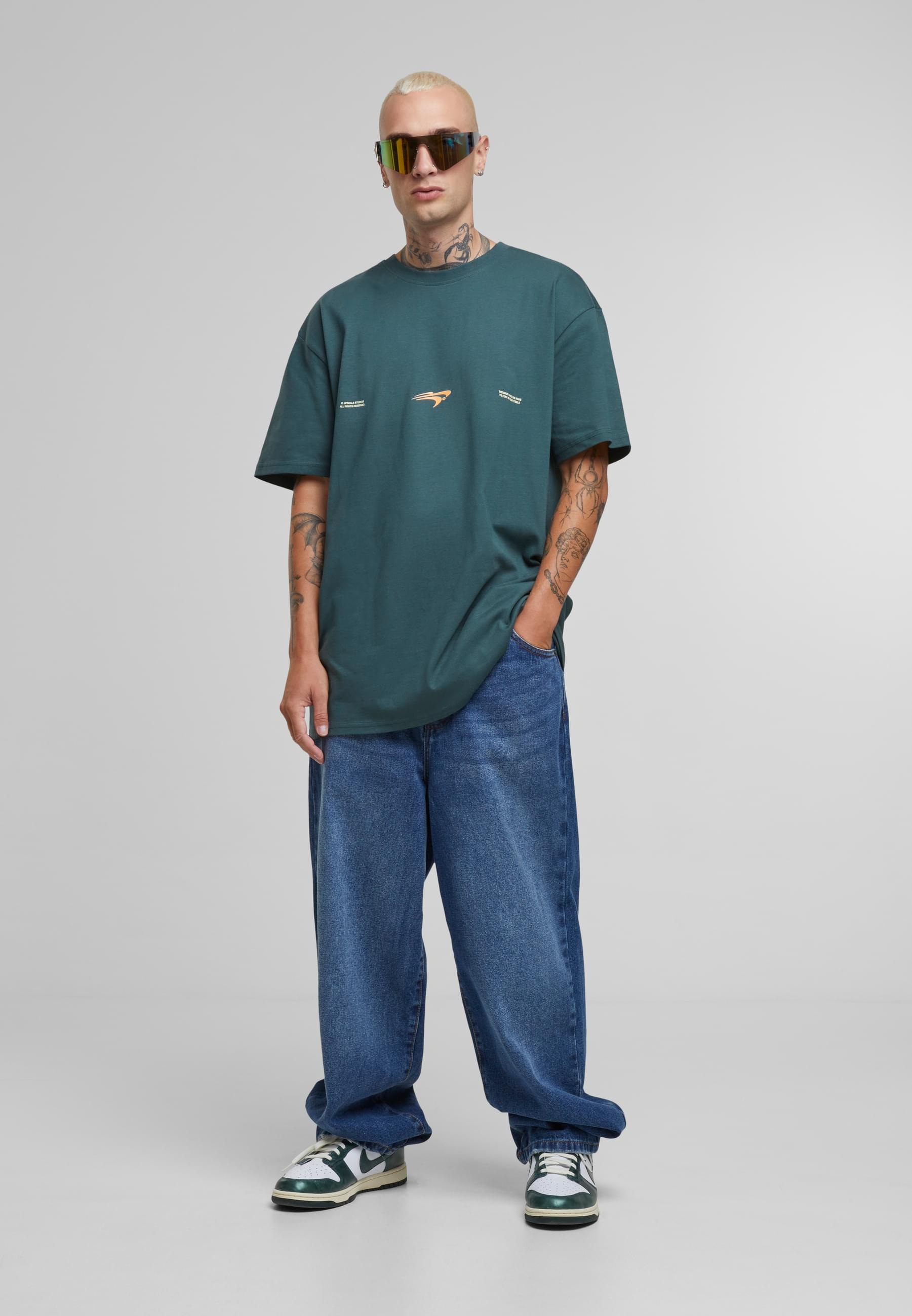 Upscale by Mister Tee T-Shirt »Upscale by Mister Tee Find Love Oversize Tee«, (1 tlg.)