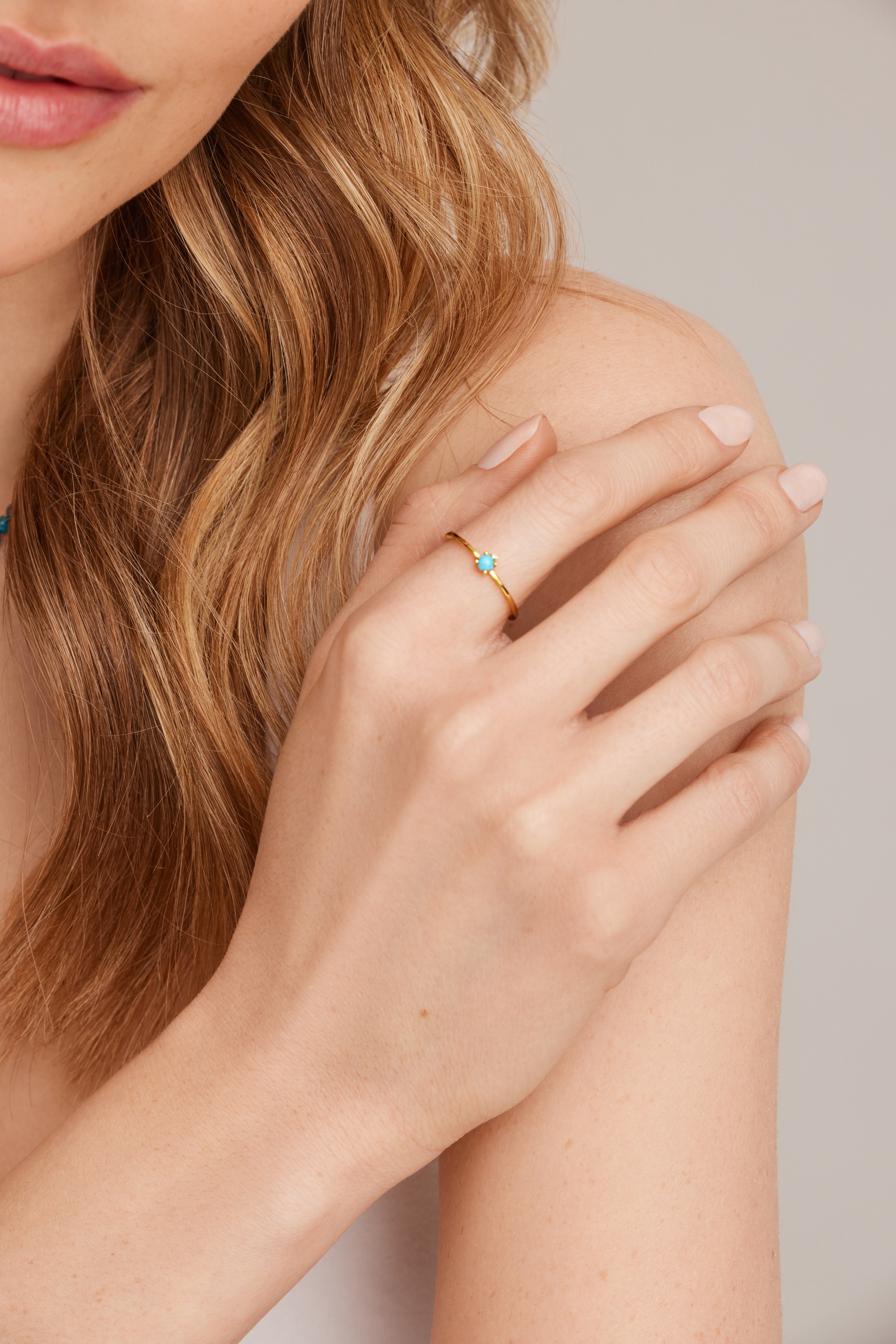 CAÏ Fingerring »925 Silber vergoldet Türkis & Weißtopas«