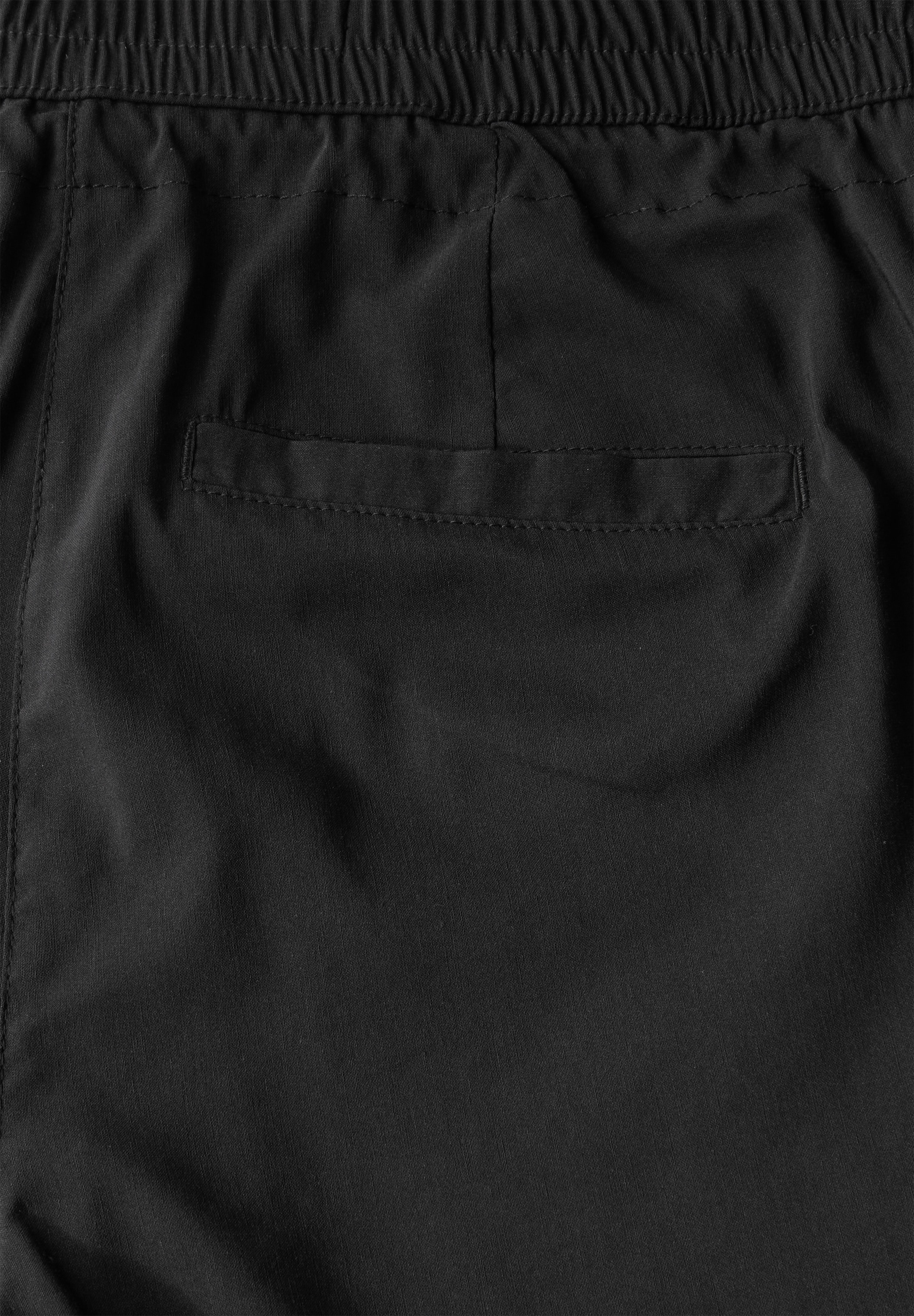 Cecil Shorts, Middle Waist