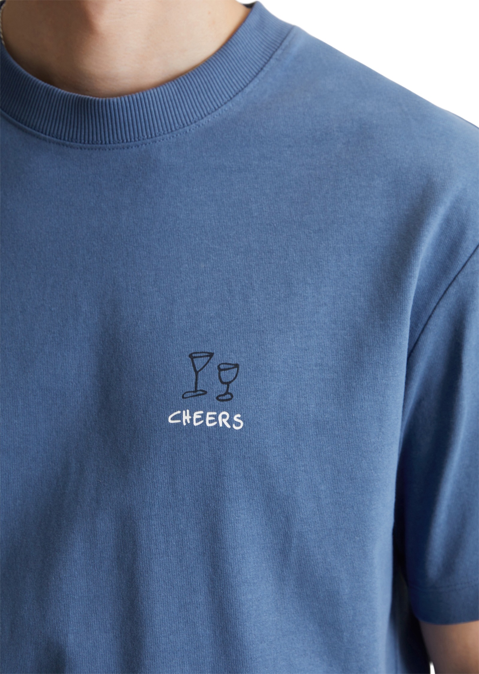 Thumbnail - Marc OPolo DENIM T-Shirt Rundhals, relaxed fit, kontrastfarbener Print