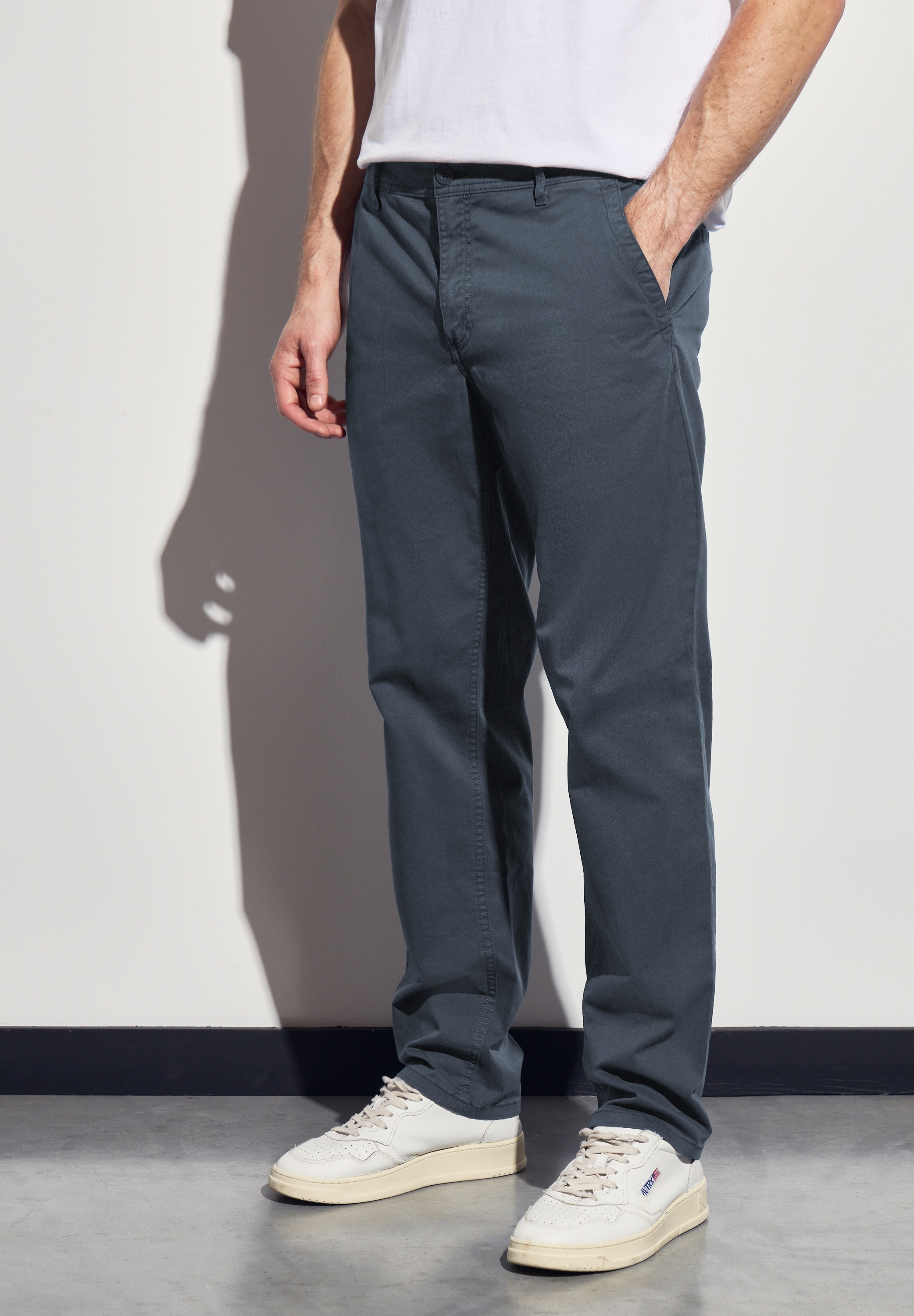 STREET ONE MEN Chinohose, aus Baumwolle mit Stretchanteil günstig online kaufen
