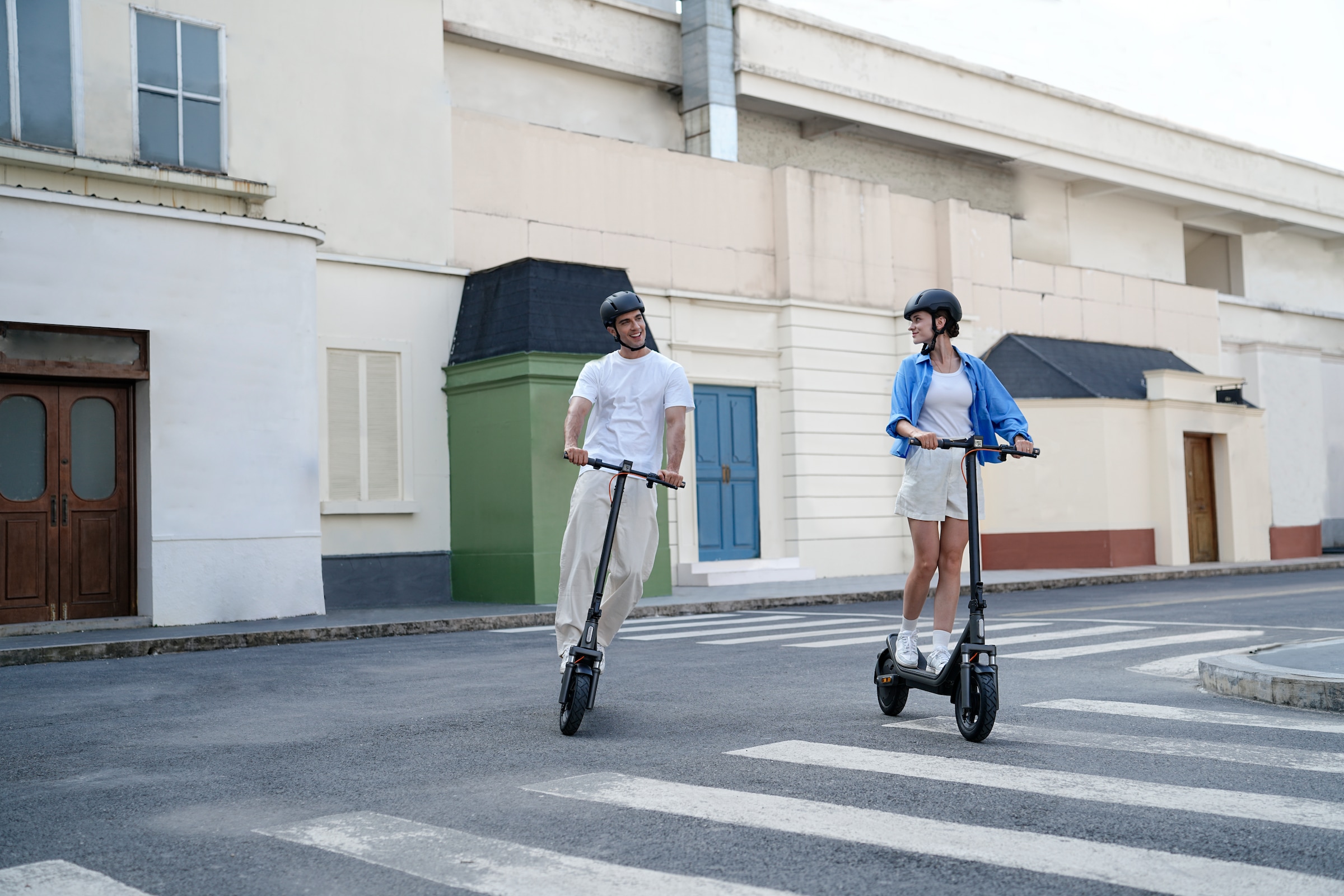 Xiaomi E-Scooter »Electric Scooter 6 DE« 20 km/h 45 km Smart Battery Management System (BMS), App‑Anbindung