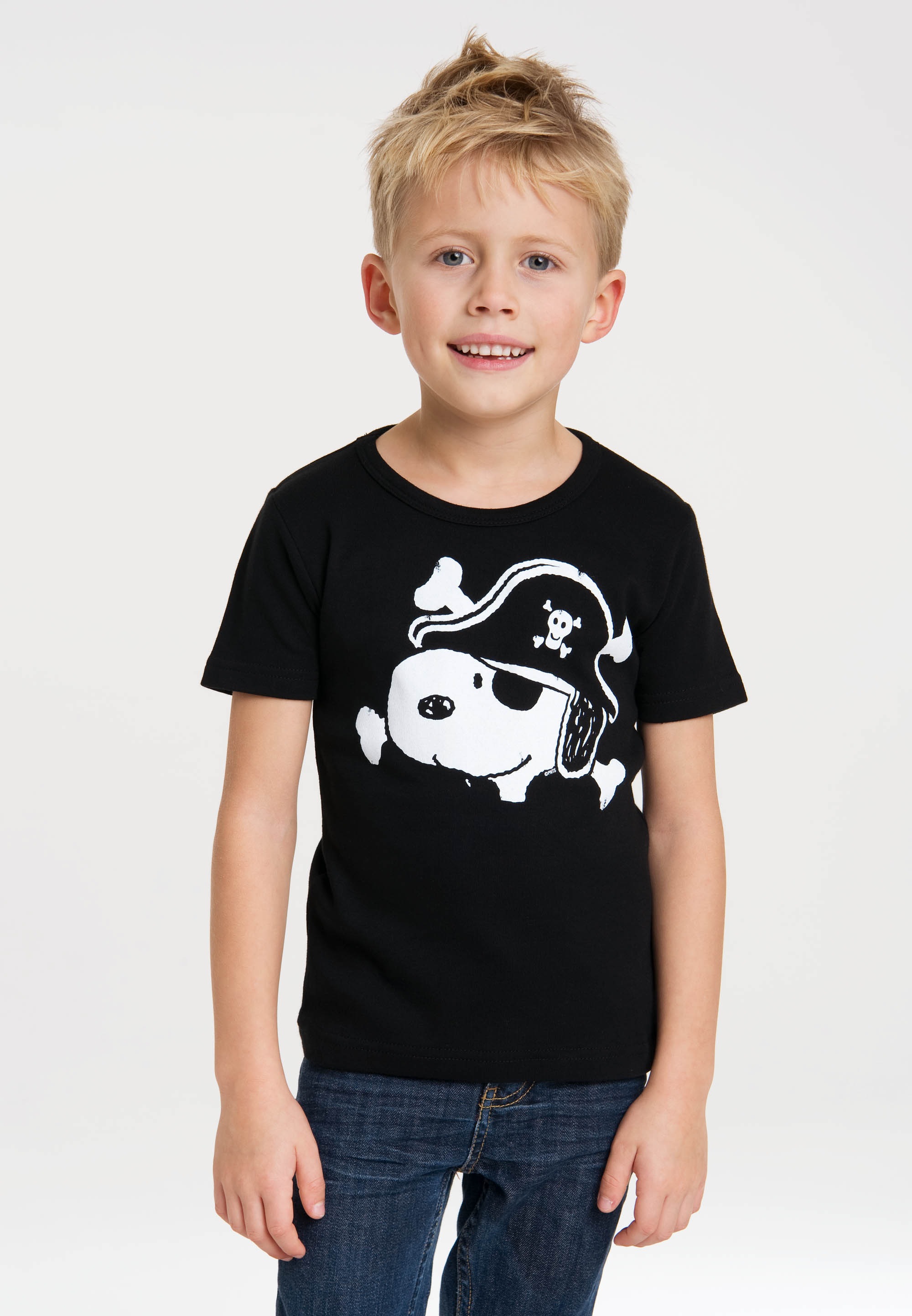 LOGOSHIRT T-Shirt »Snoopy«, mit niedlichem Print