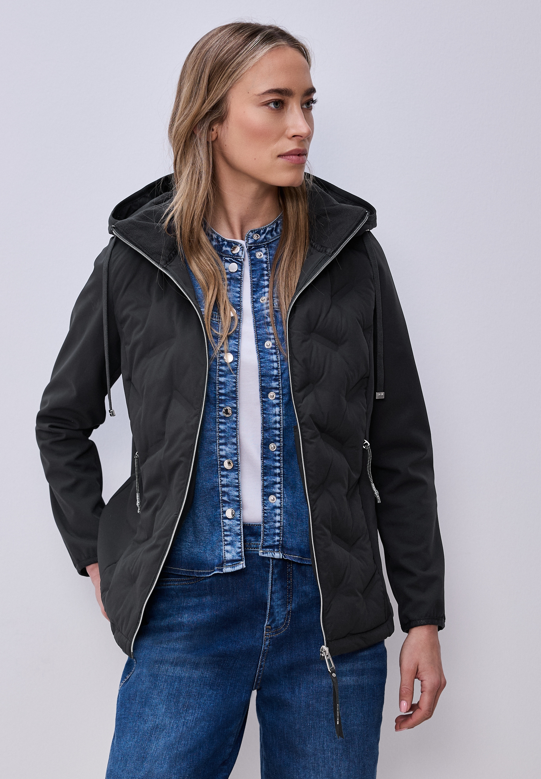 STREET ONE Steppjacke mit Kapuze mit Kapuze und Strukturmix günstig online kaufen