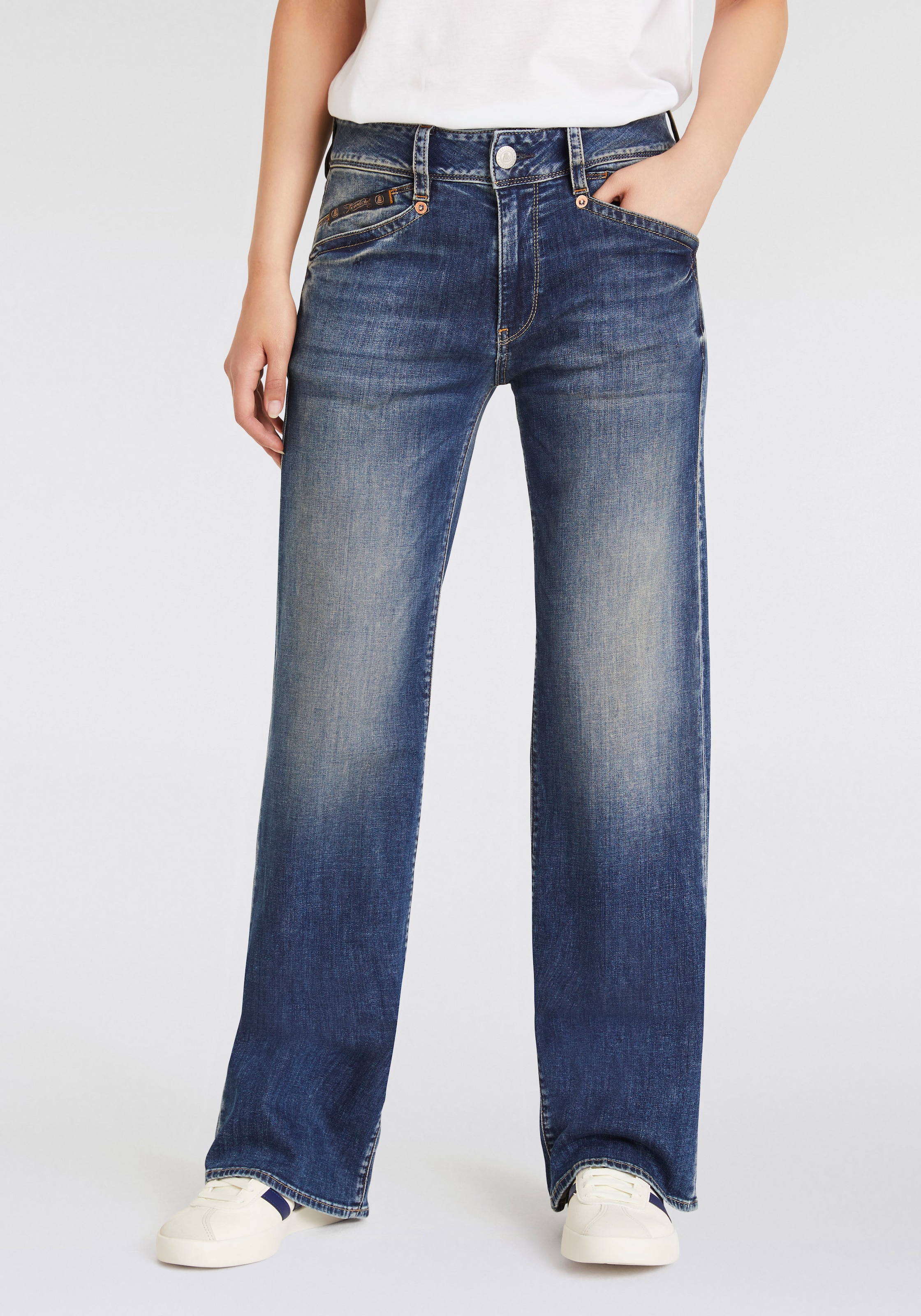 Bootcut-Jeans »Prime New Recycled Denim Light«, mit Stretch