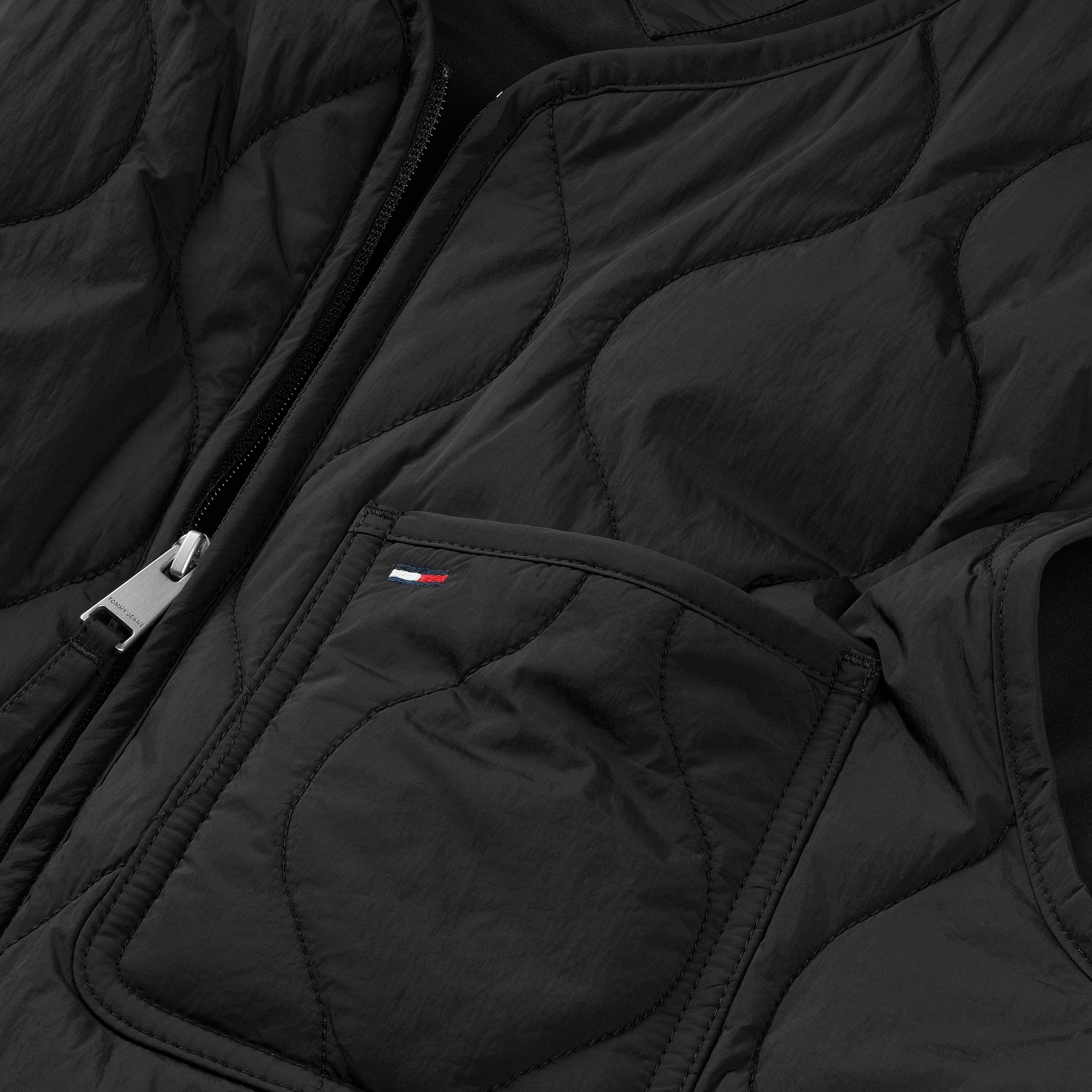 Tommy Jeans Steppweste »TJM QUILTED VEST EXT«, Mit Rundhalsausschnitt